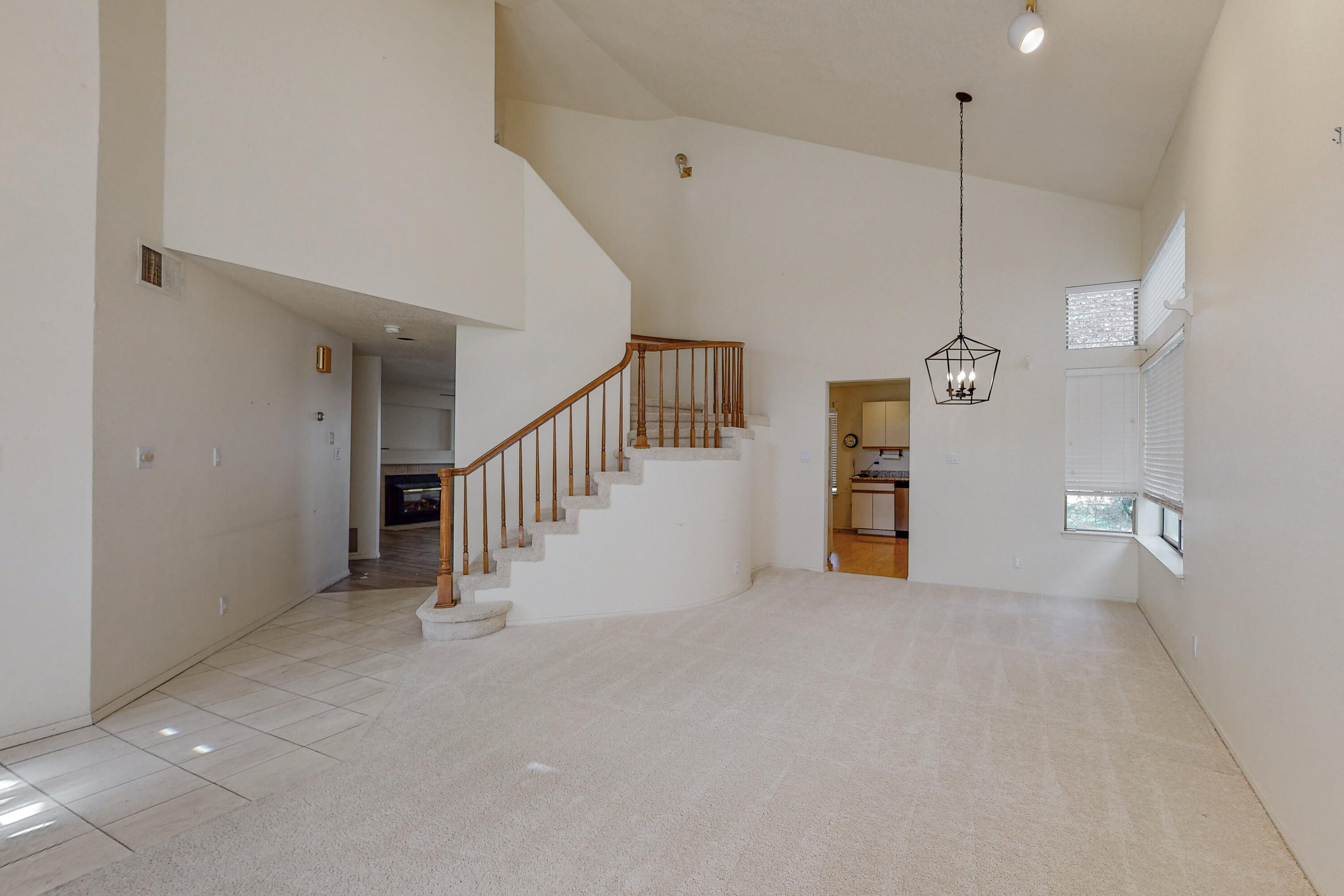 6624 Cypress Point Way NE