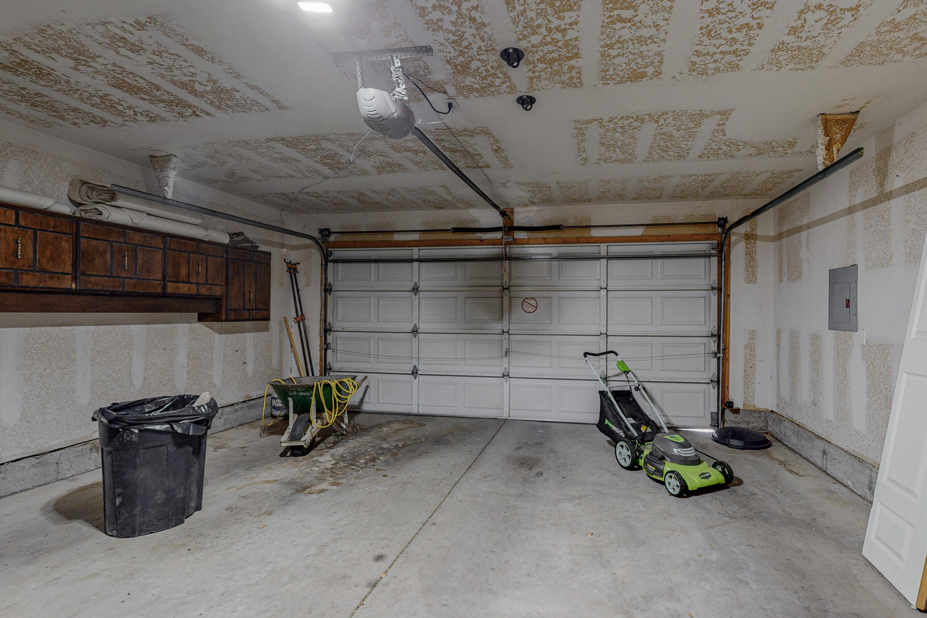 6624 Cypress Point Way NE