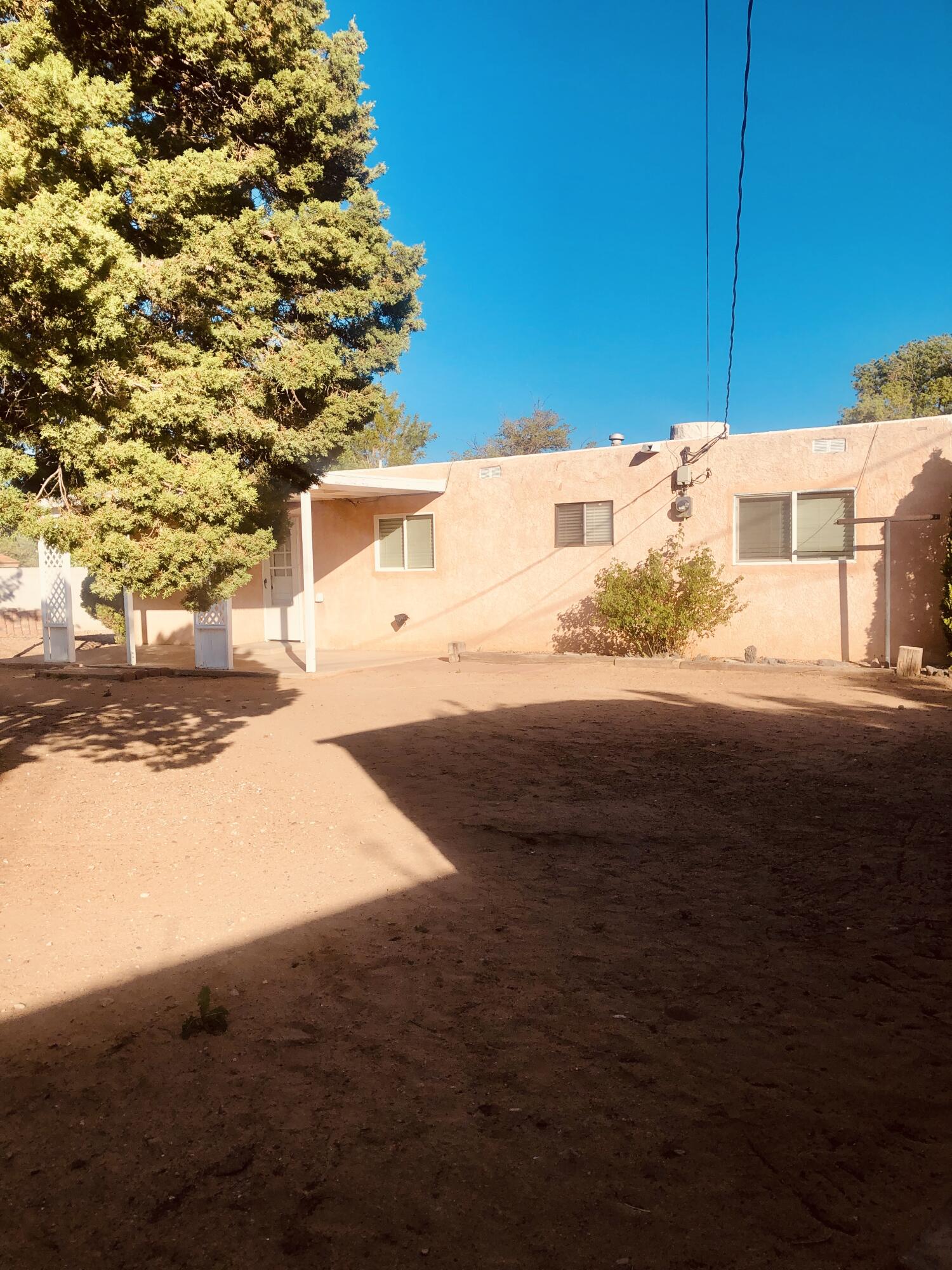 5721 Piedra Road NW