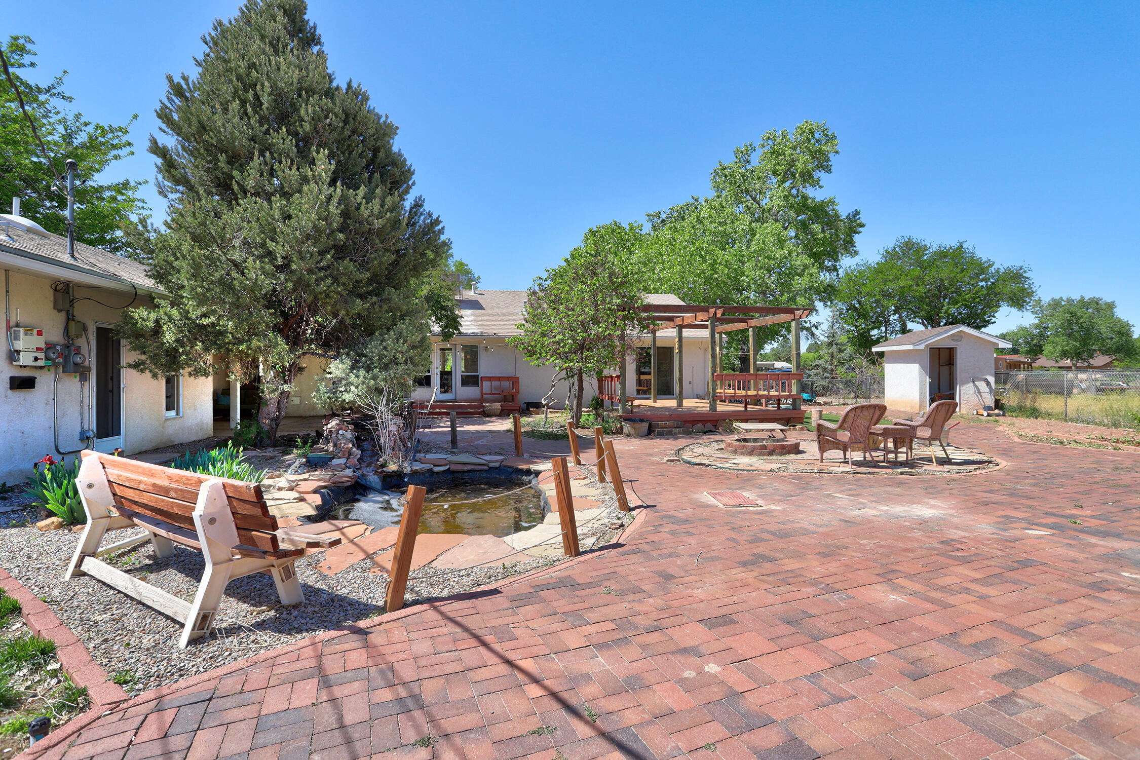 1209 Alameda Road