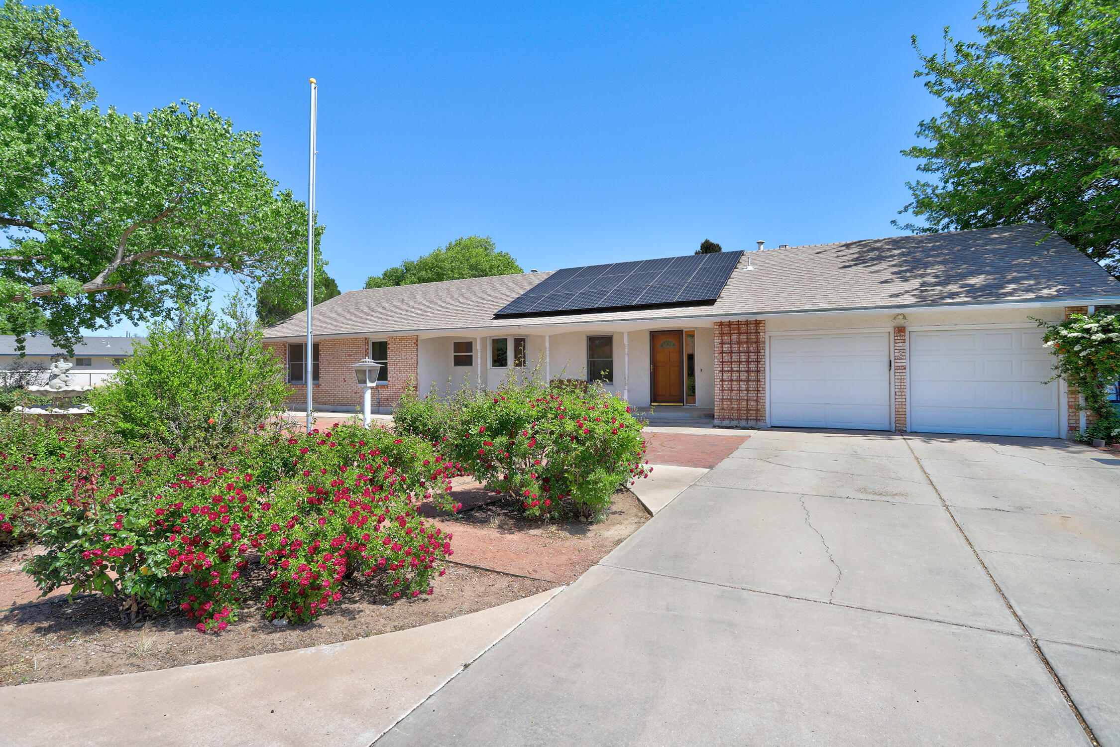 1209 Alameda Road
