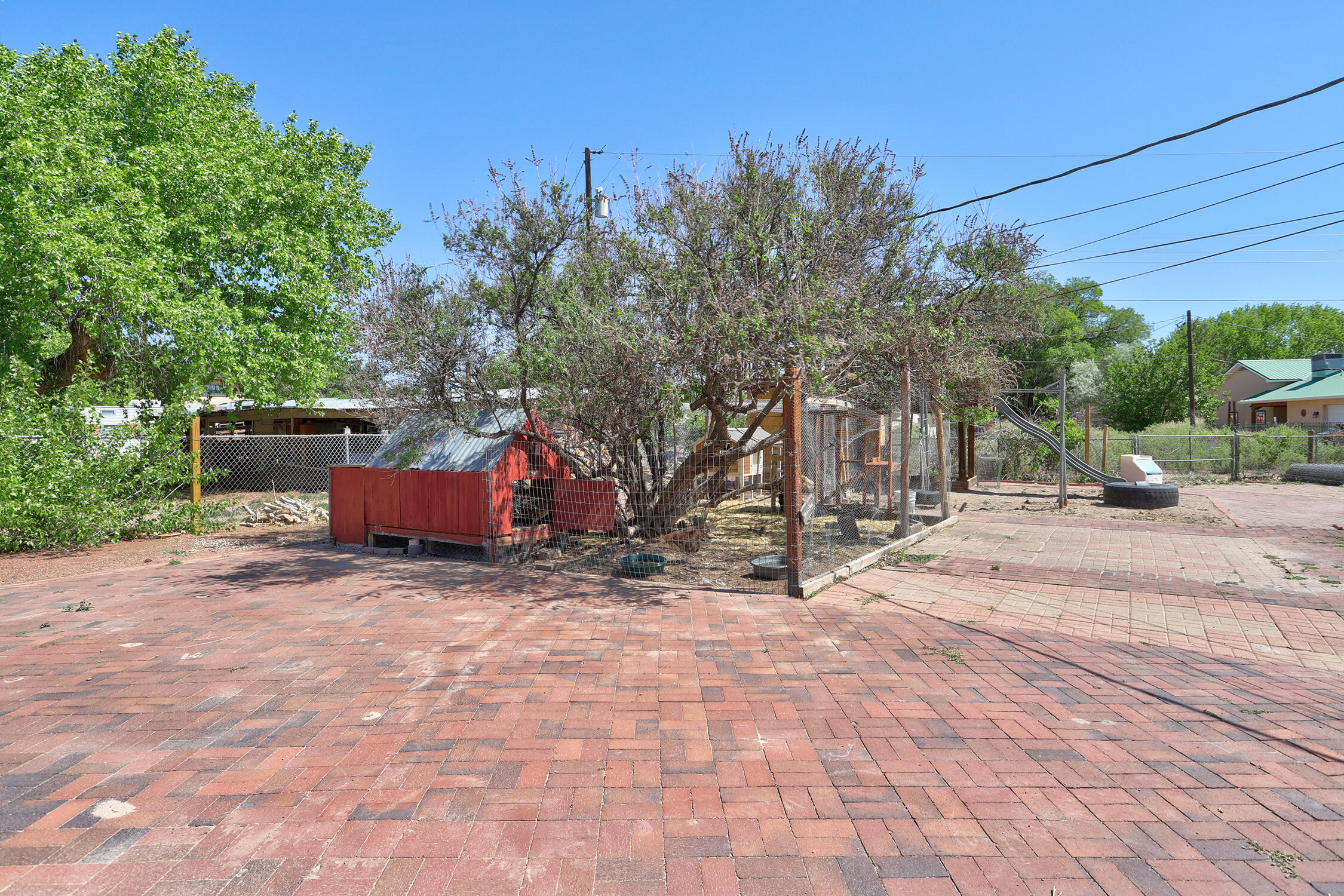 1209 Alameda Road