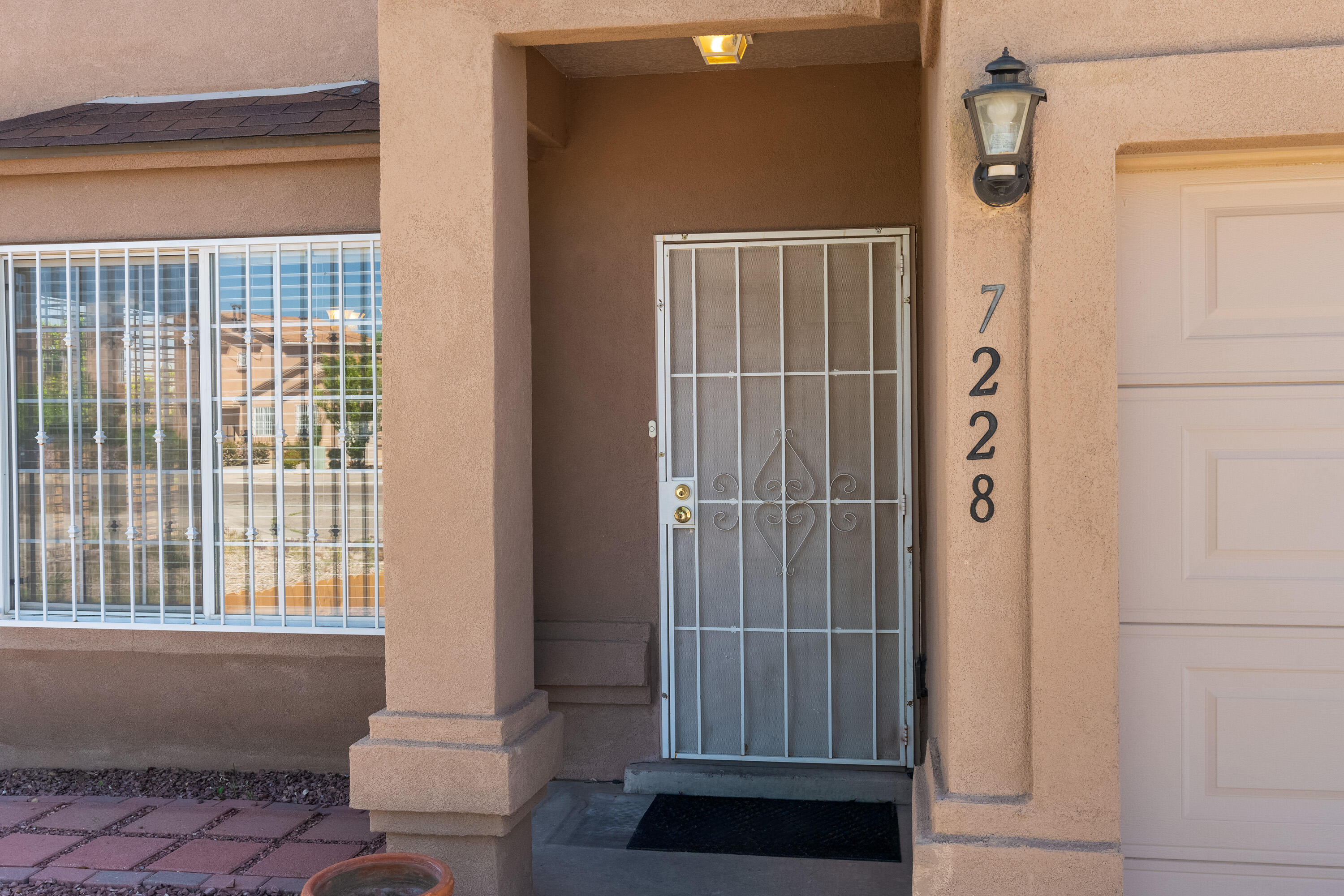 7228 Luna Azul Avenue SW