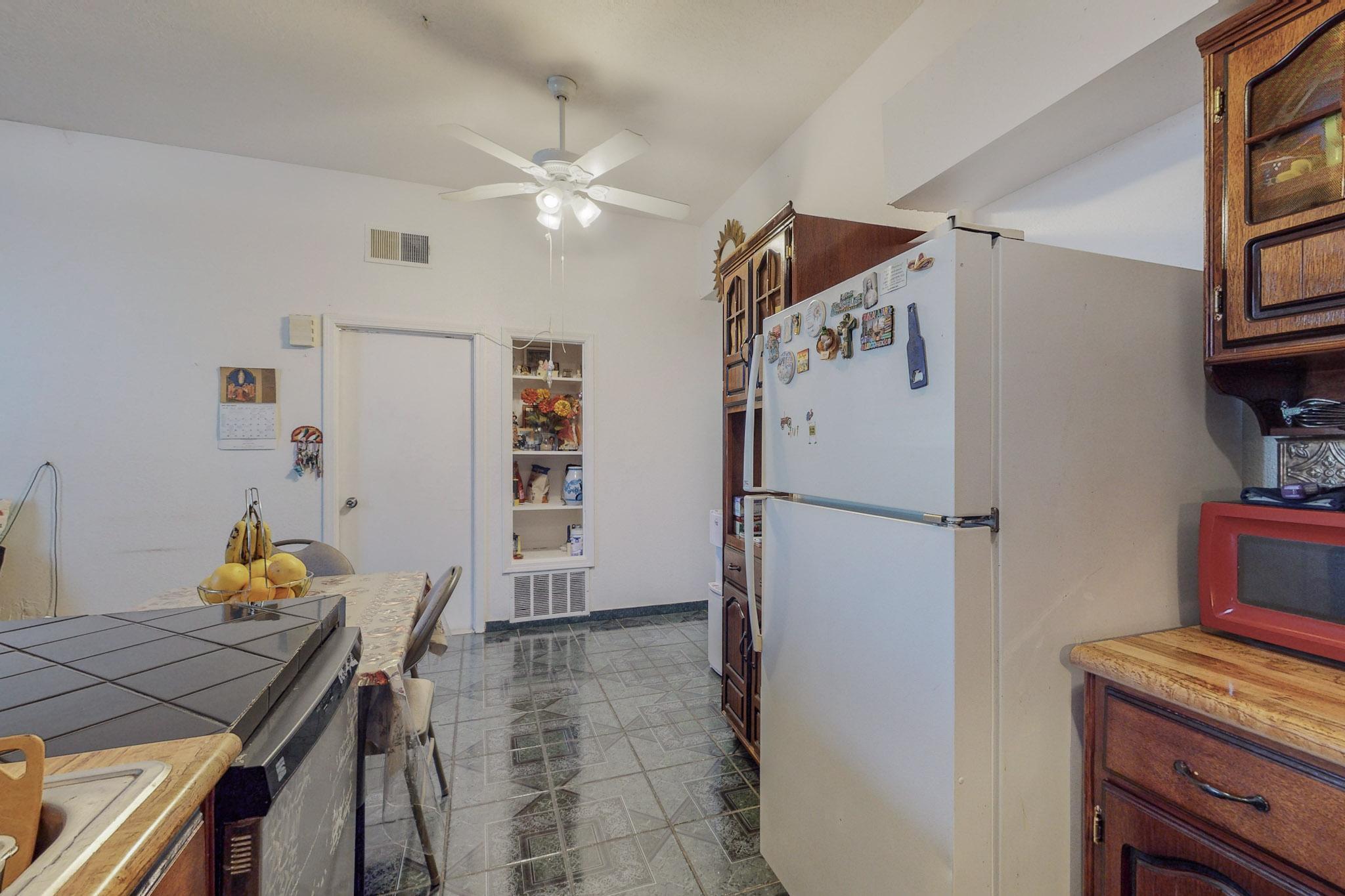116 Merlida Court SW