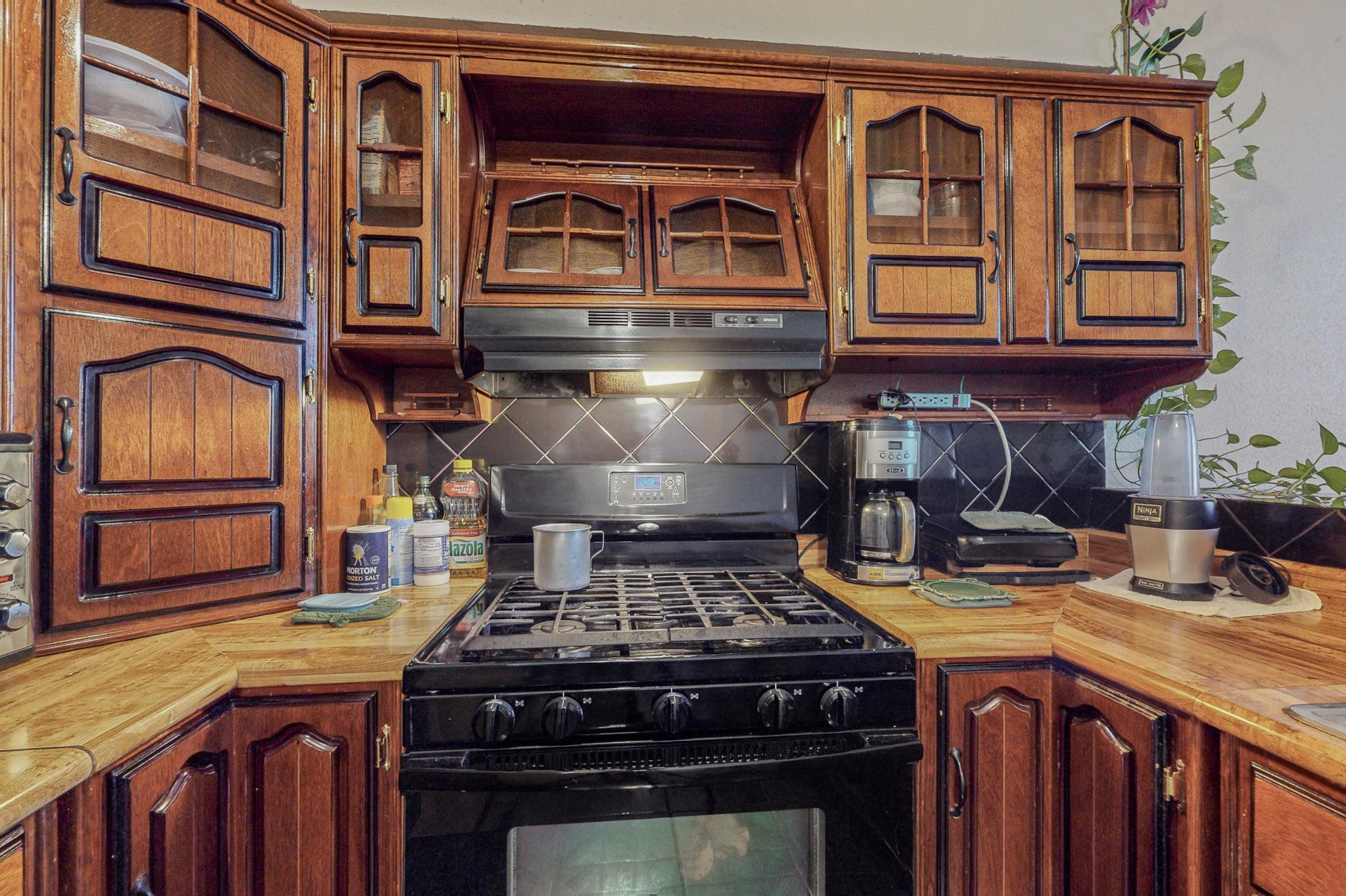 116 Merlida Court SW