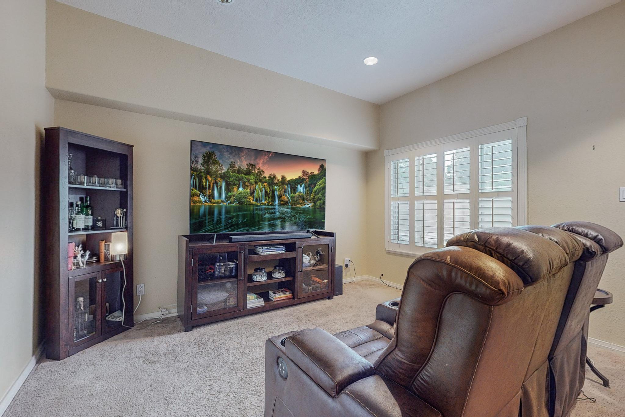 14326 Marquette Drive NE