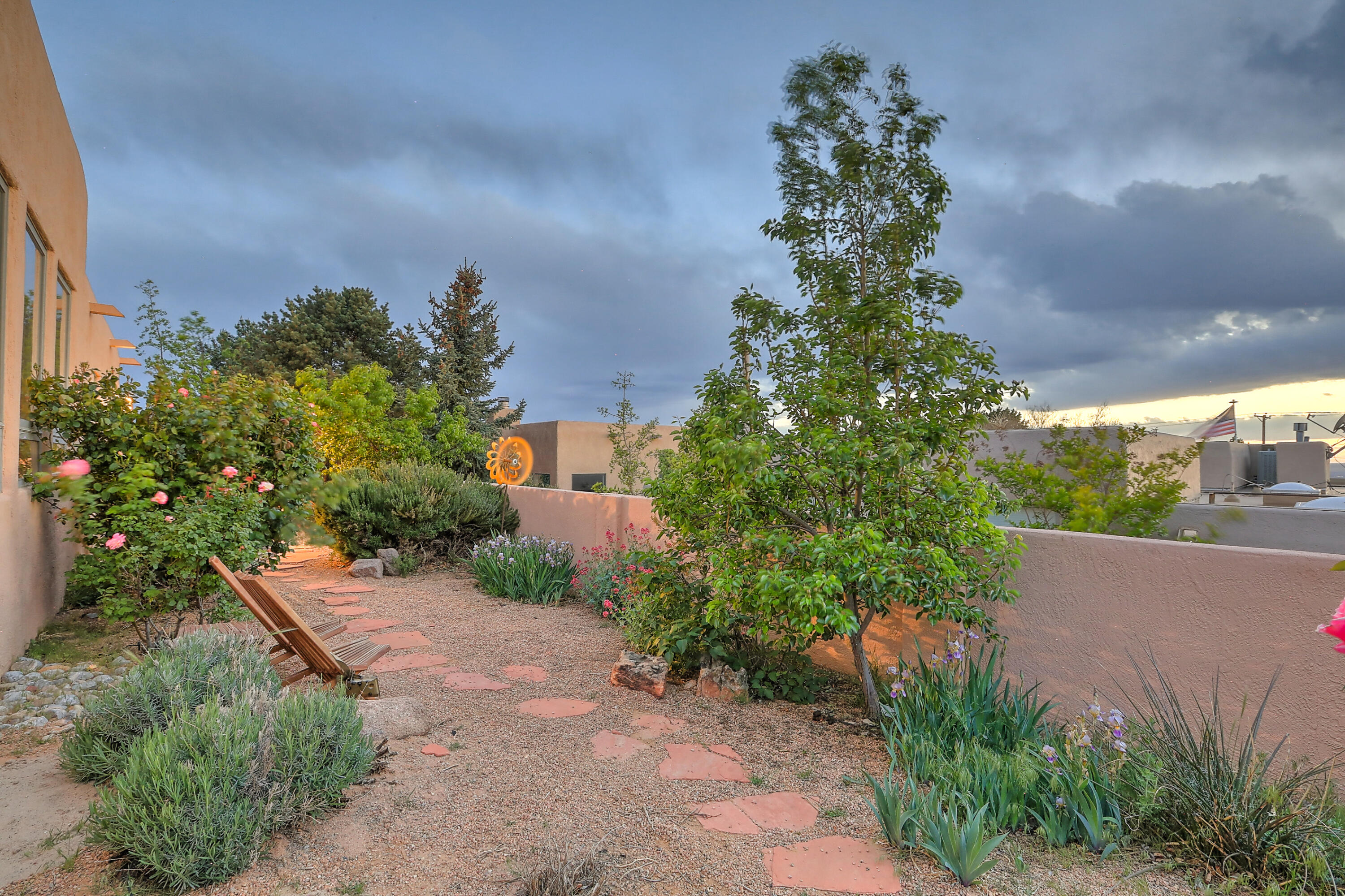 7726 Cedar Canyon Court NE