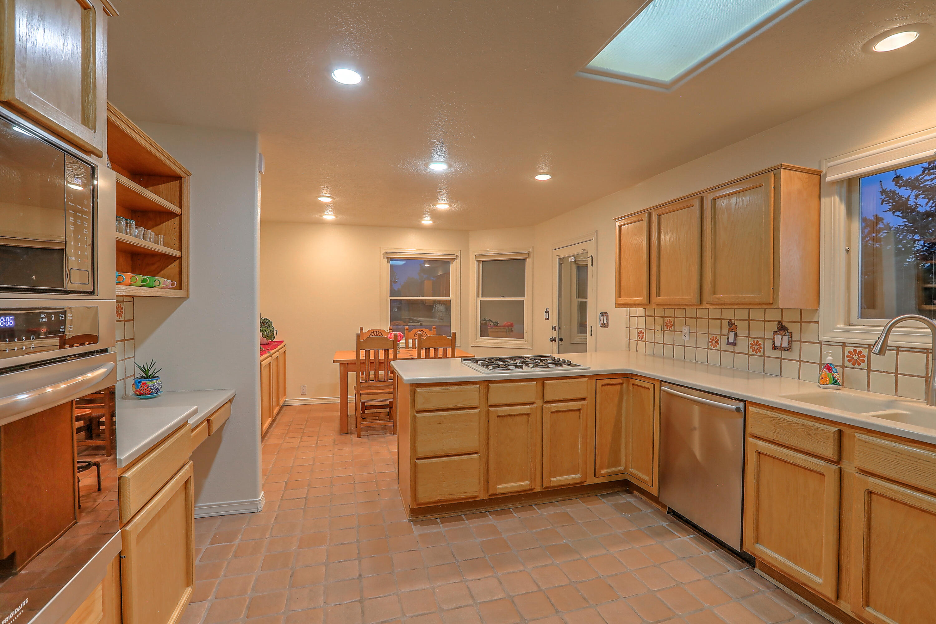 7726 Cedar Canyon Court NE