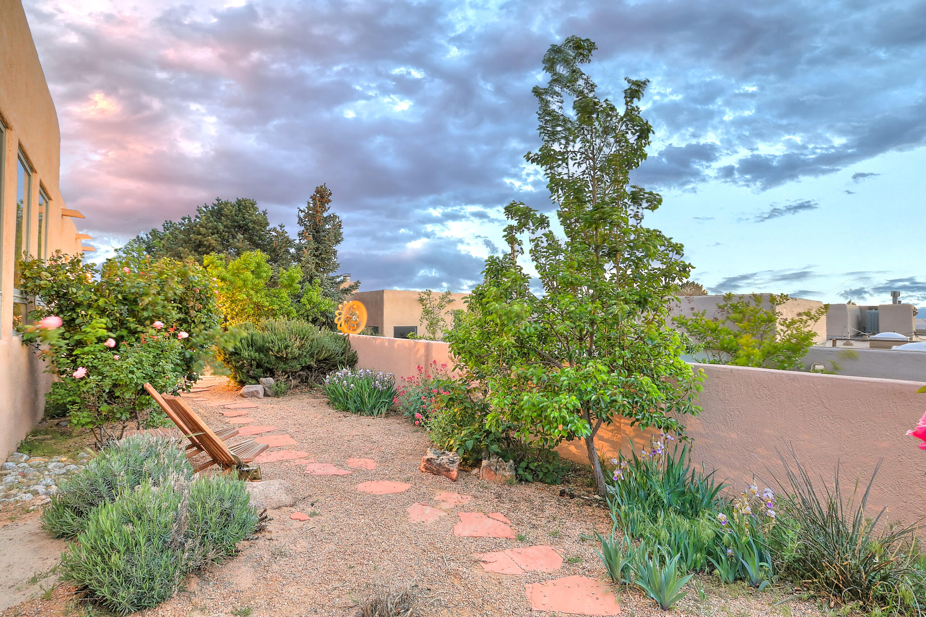 7726 Cedar Canyon Court NE