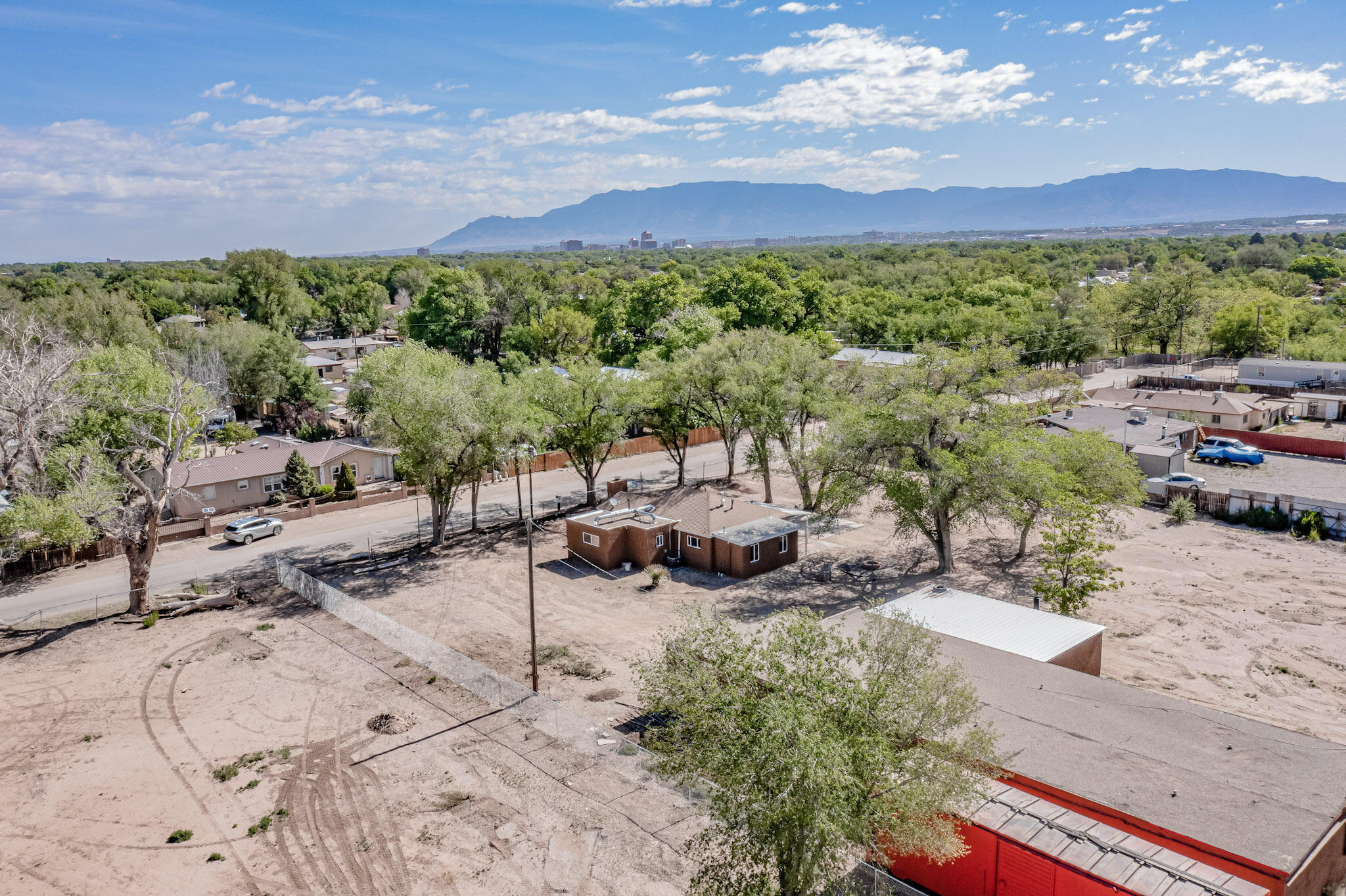 2228 Kelly Road SW
