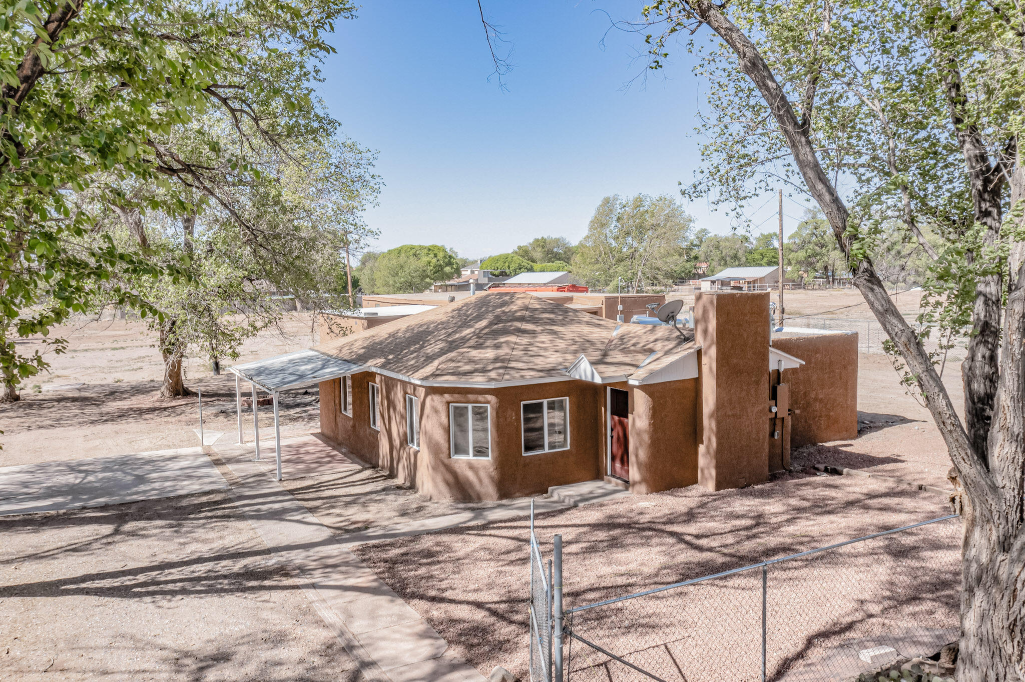 2228 Kelly Road SW