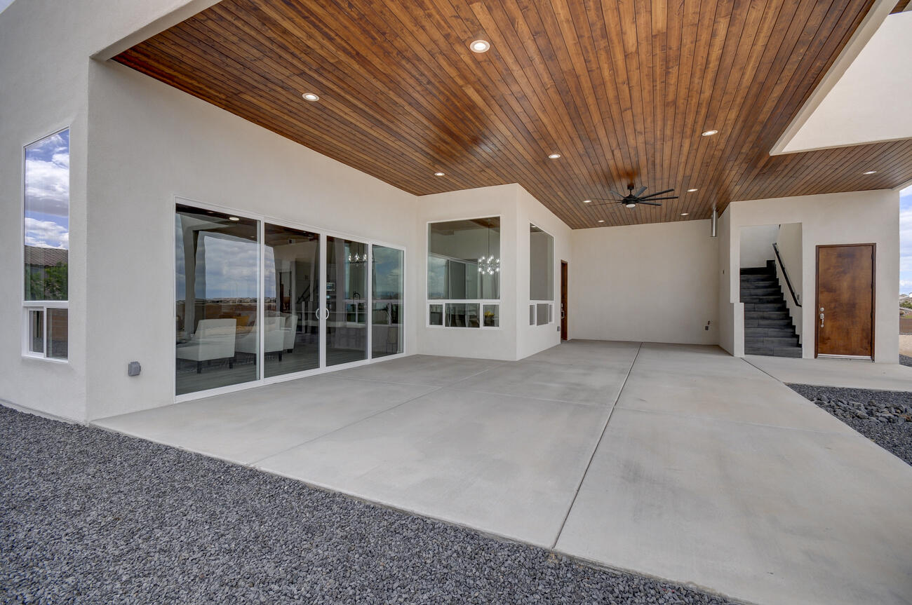 6324 Camino Alto NW