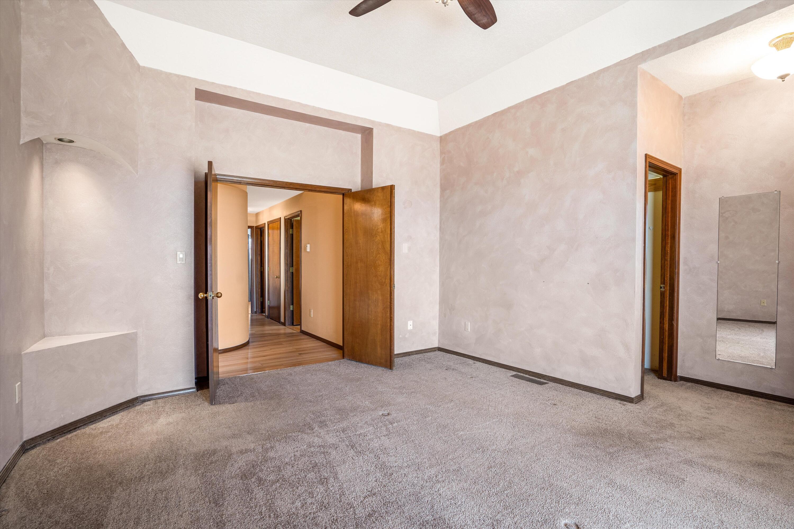 414 Nicklaus Drive SE