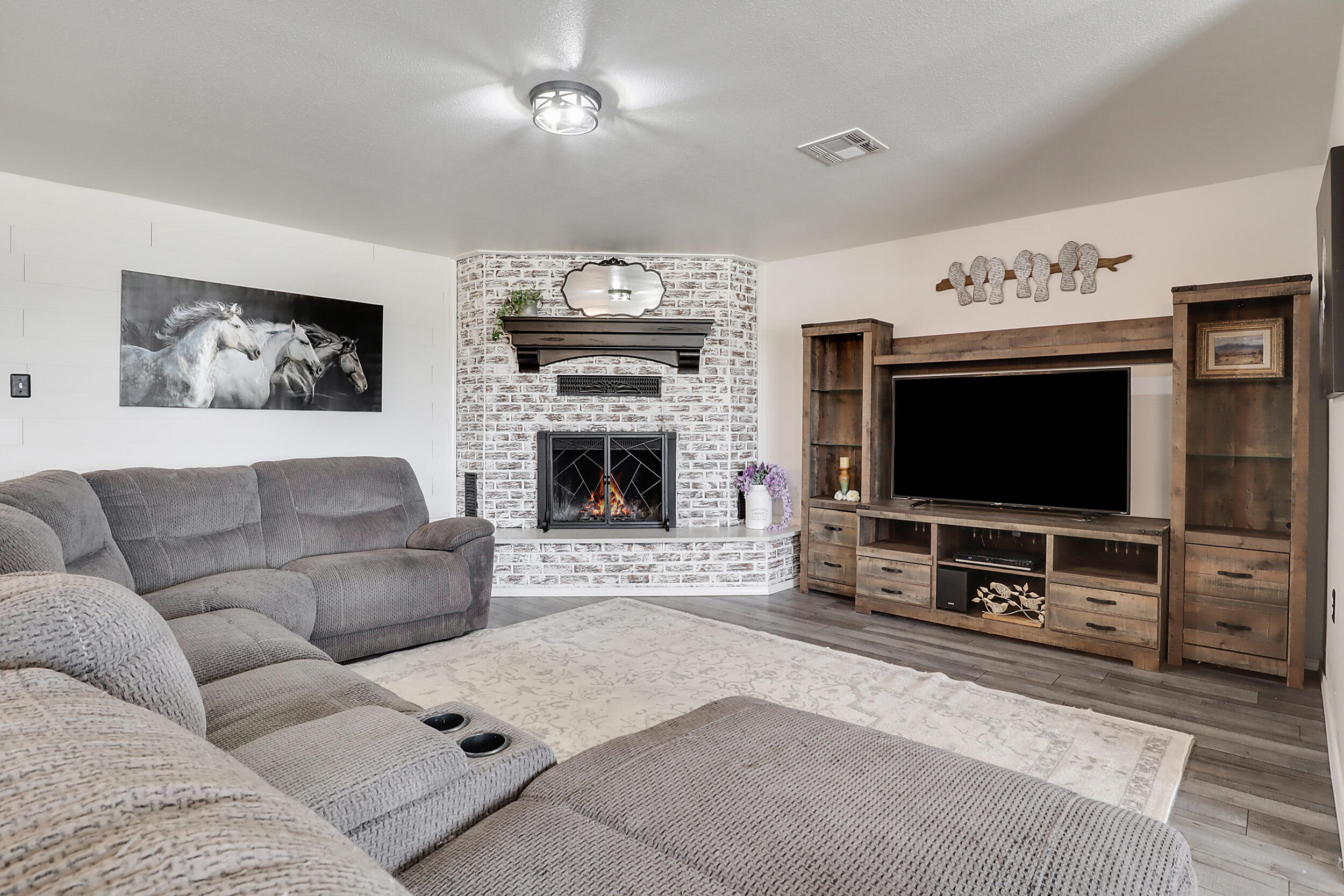 770 San Mateo Road