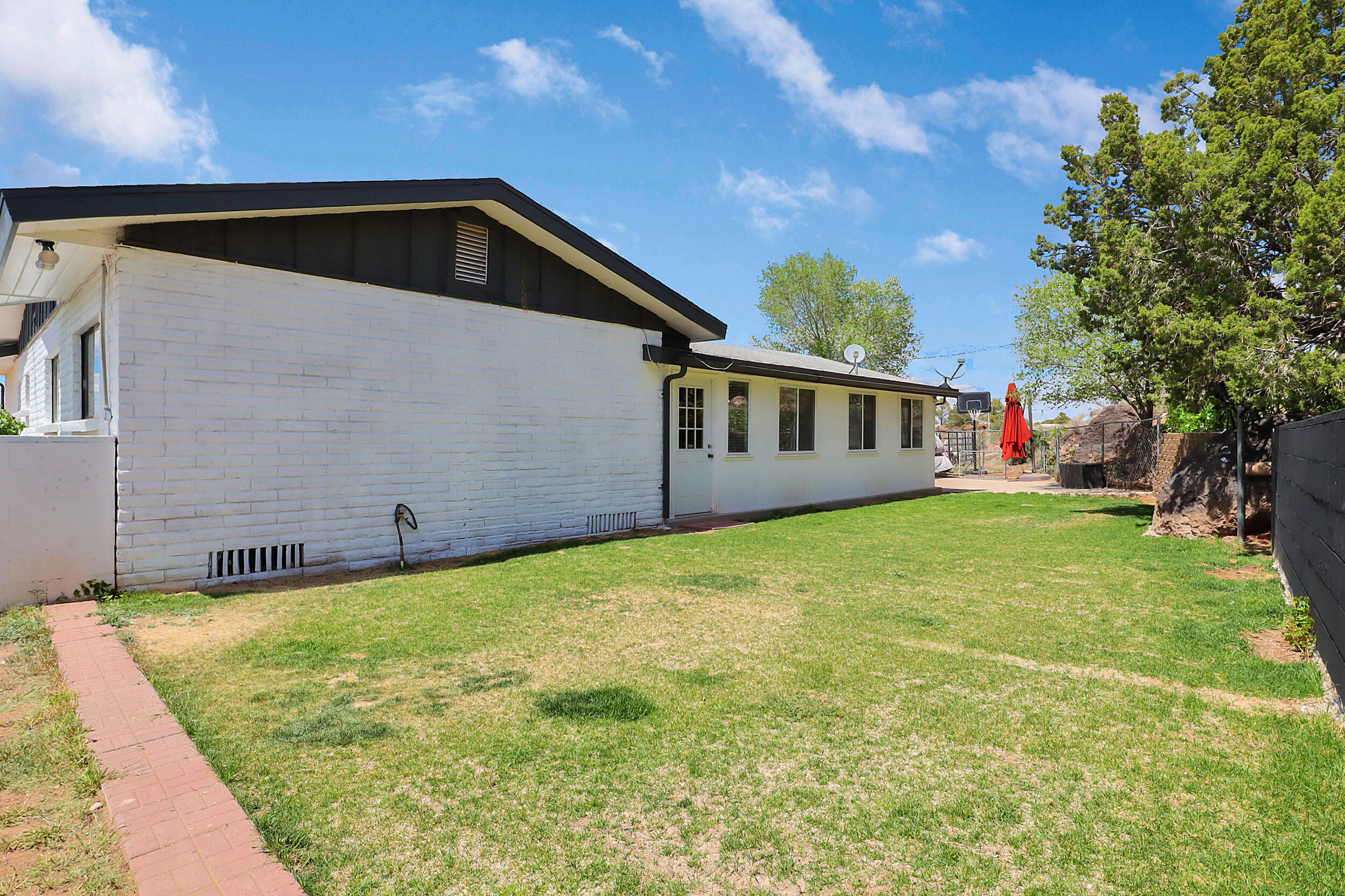 770 San Mateo Road