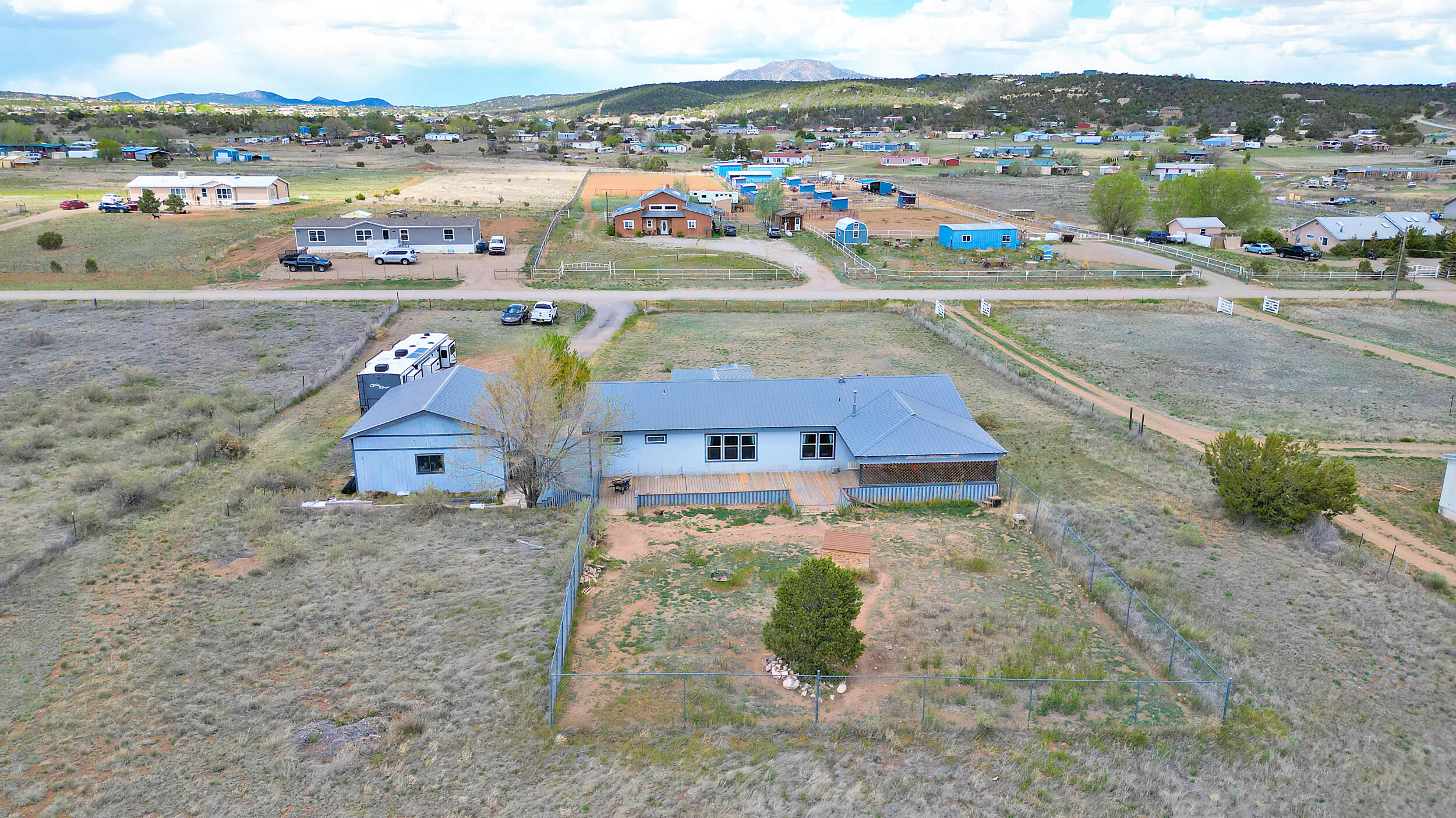 16 Equestrian Trail