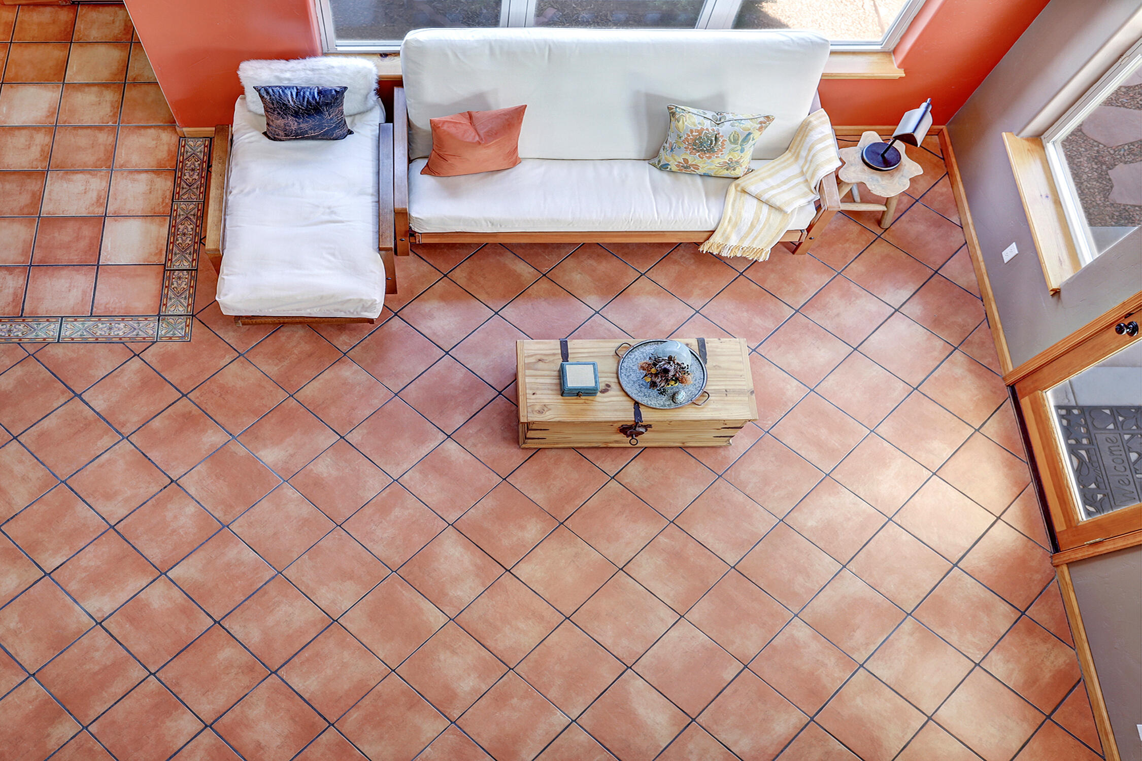 6894 Nacelle Road NE