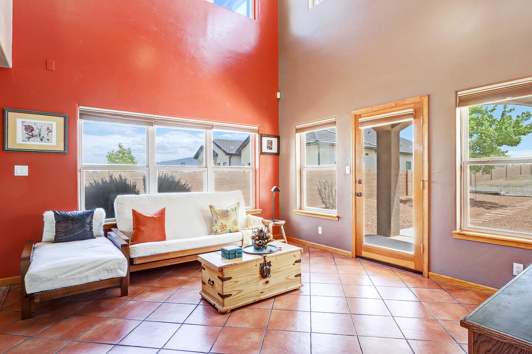 6894 Nacelle Road NE