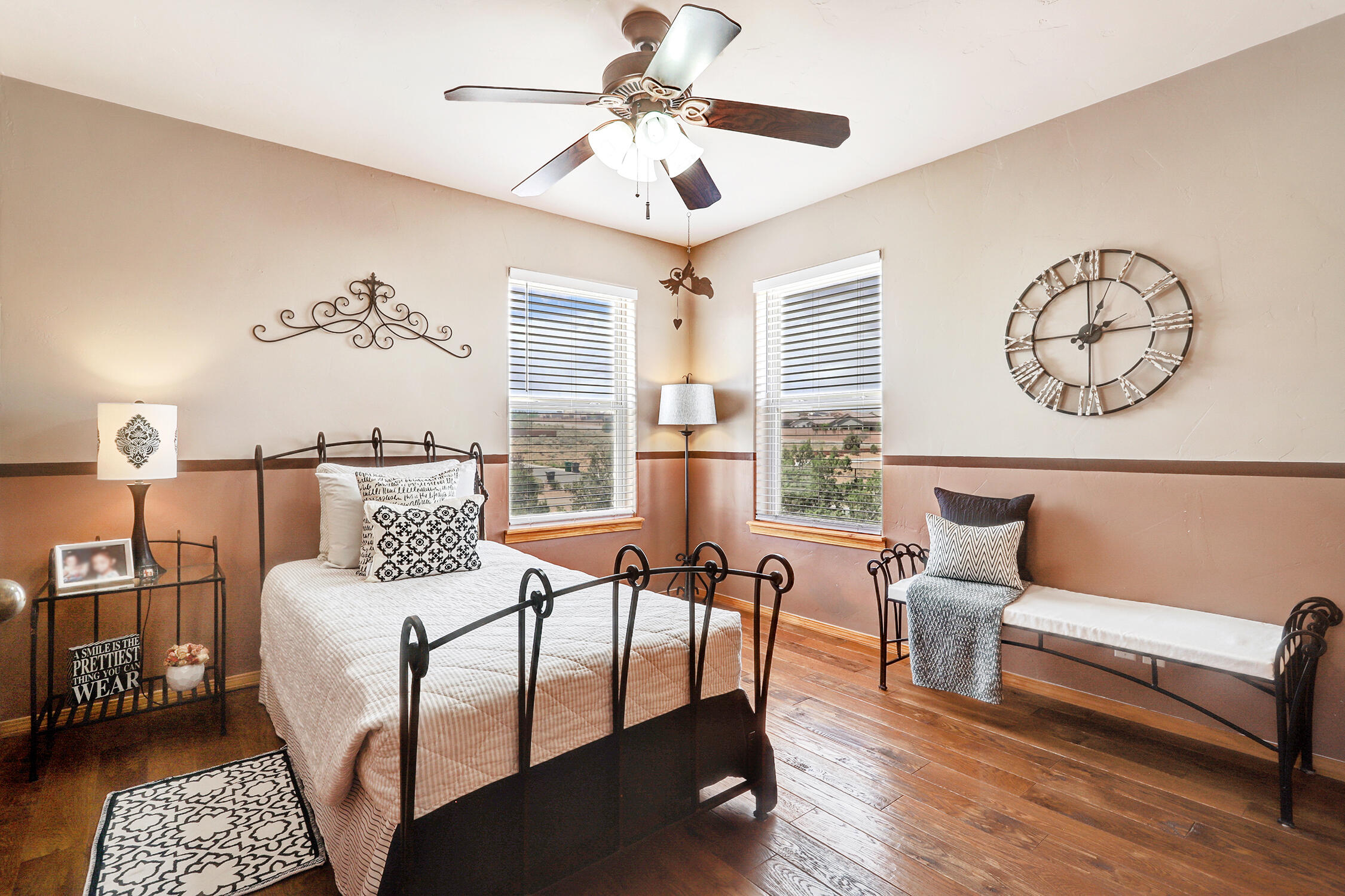 6894 Nacelle Road NE