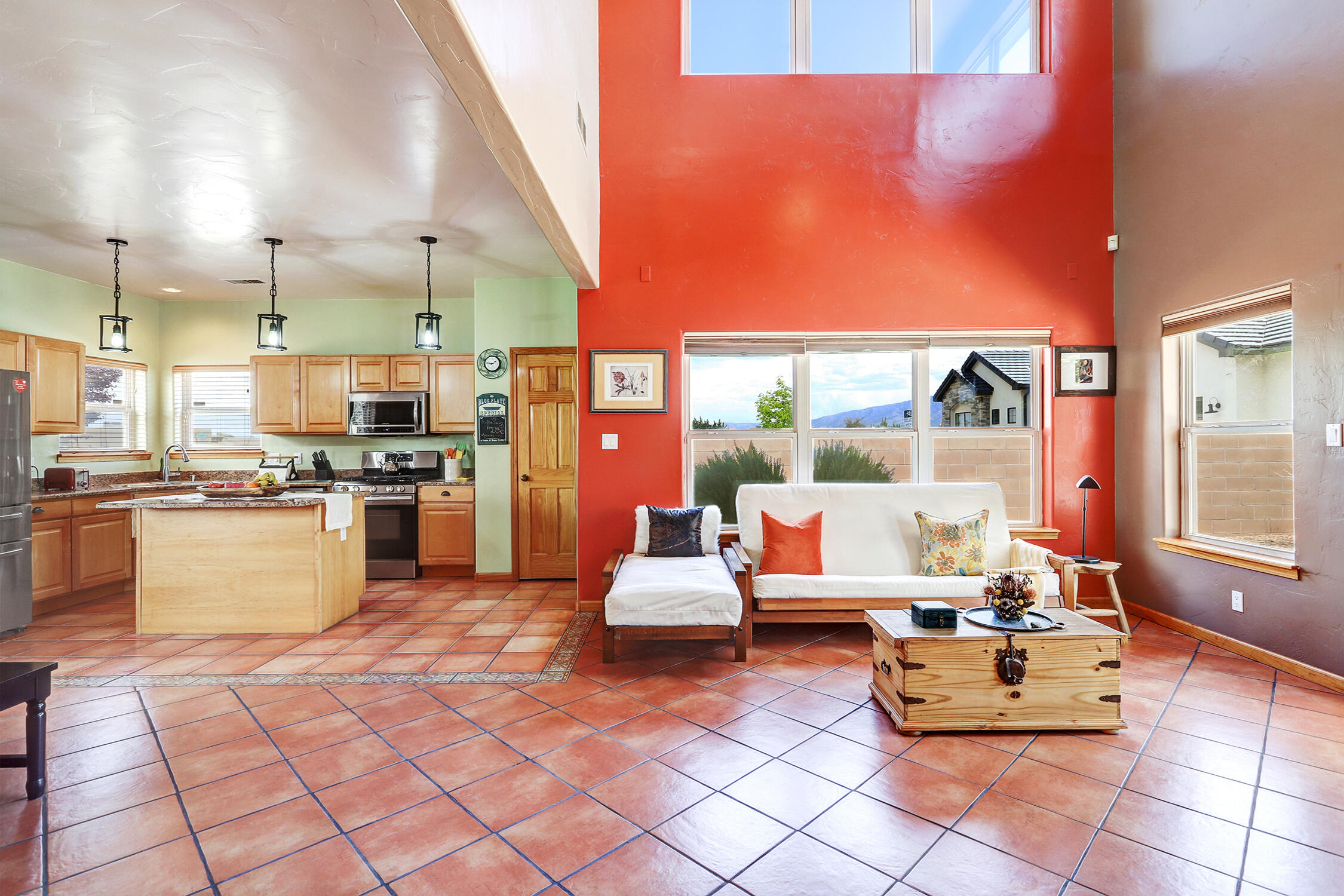 6894 Nacelle Road NE