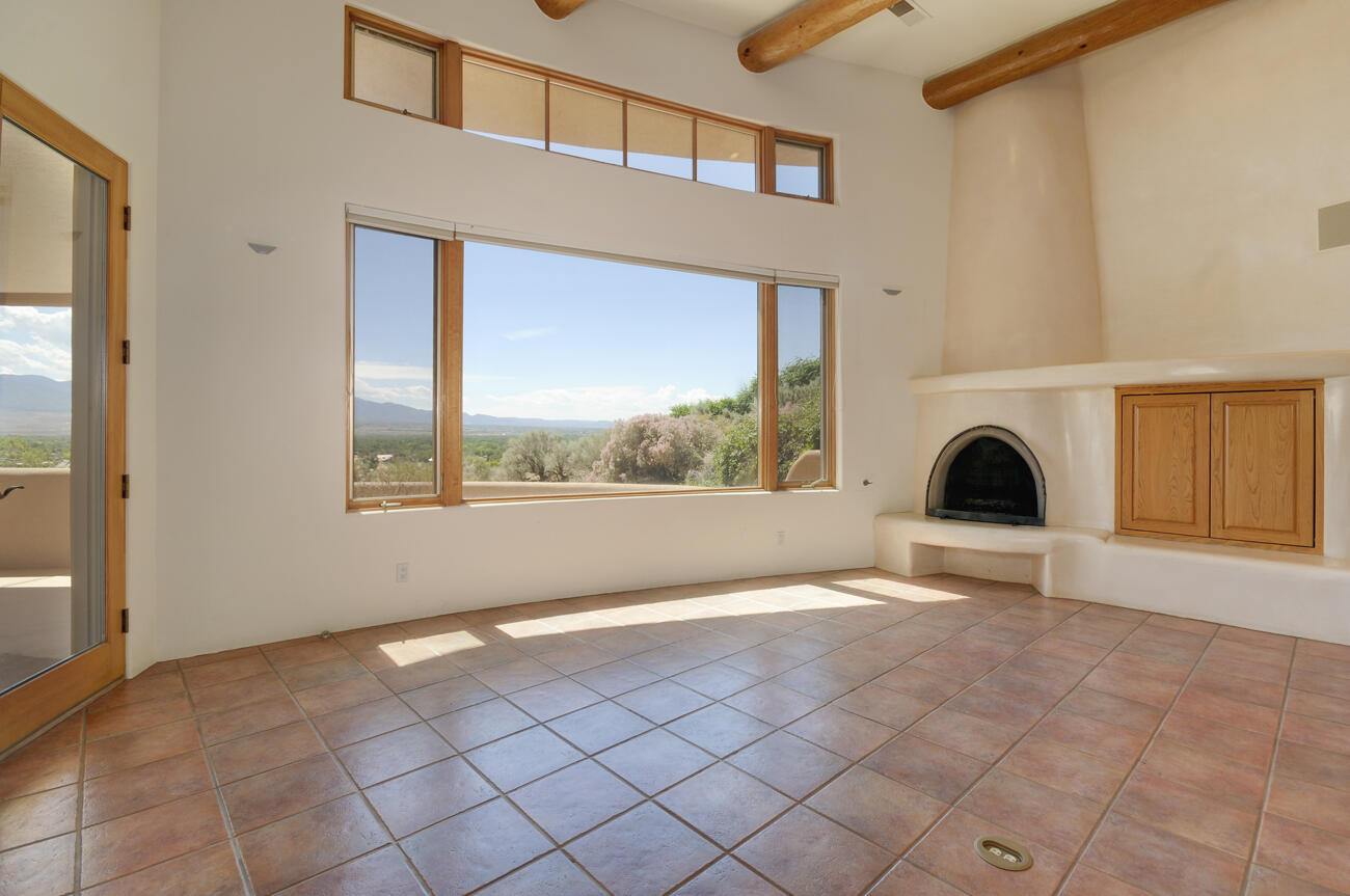 300 Mission Ridge Road