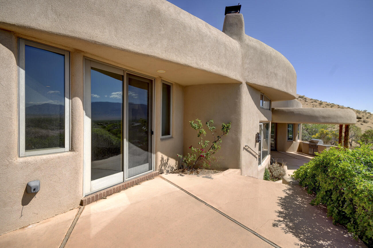300 Mission Ridge Road