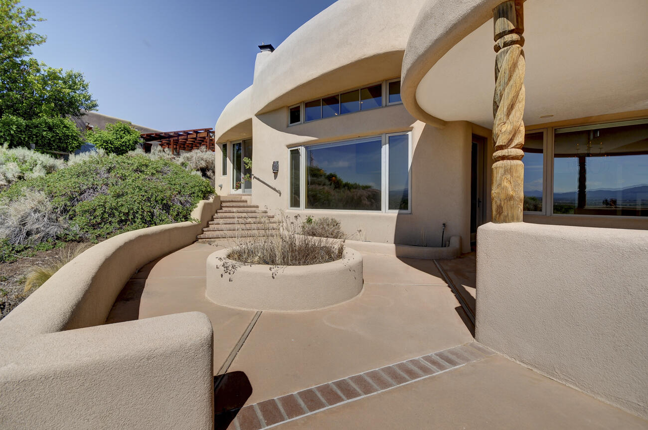 300 Mission Ridge Road