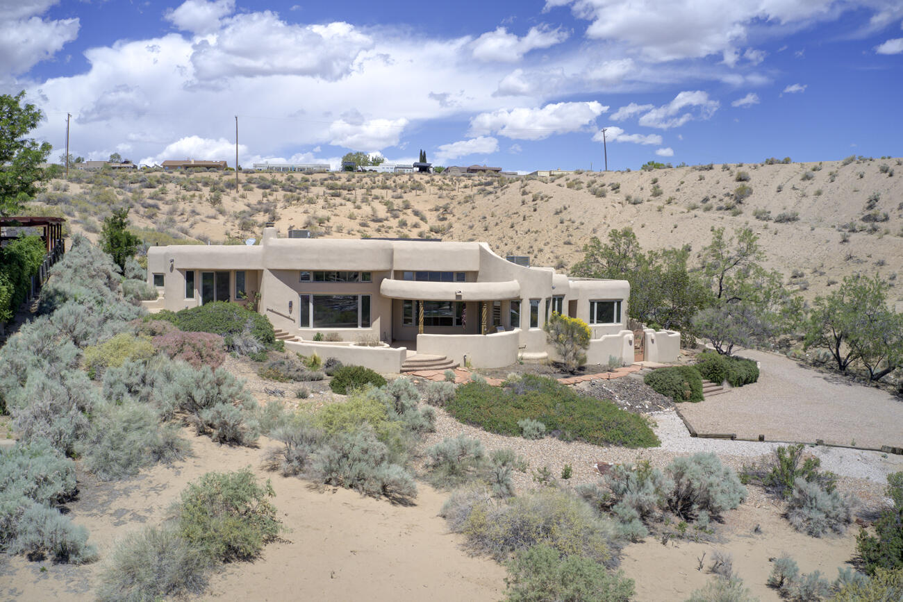 300 Mission Ridge Road