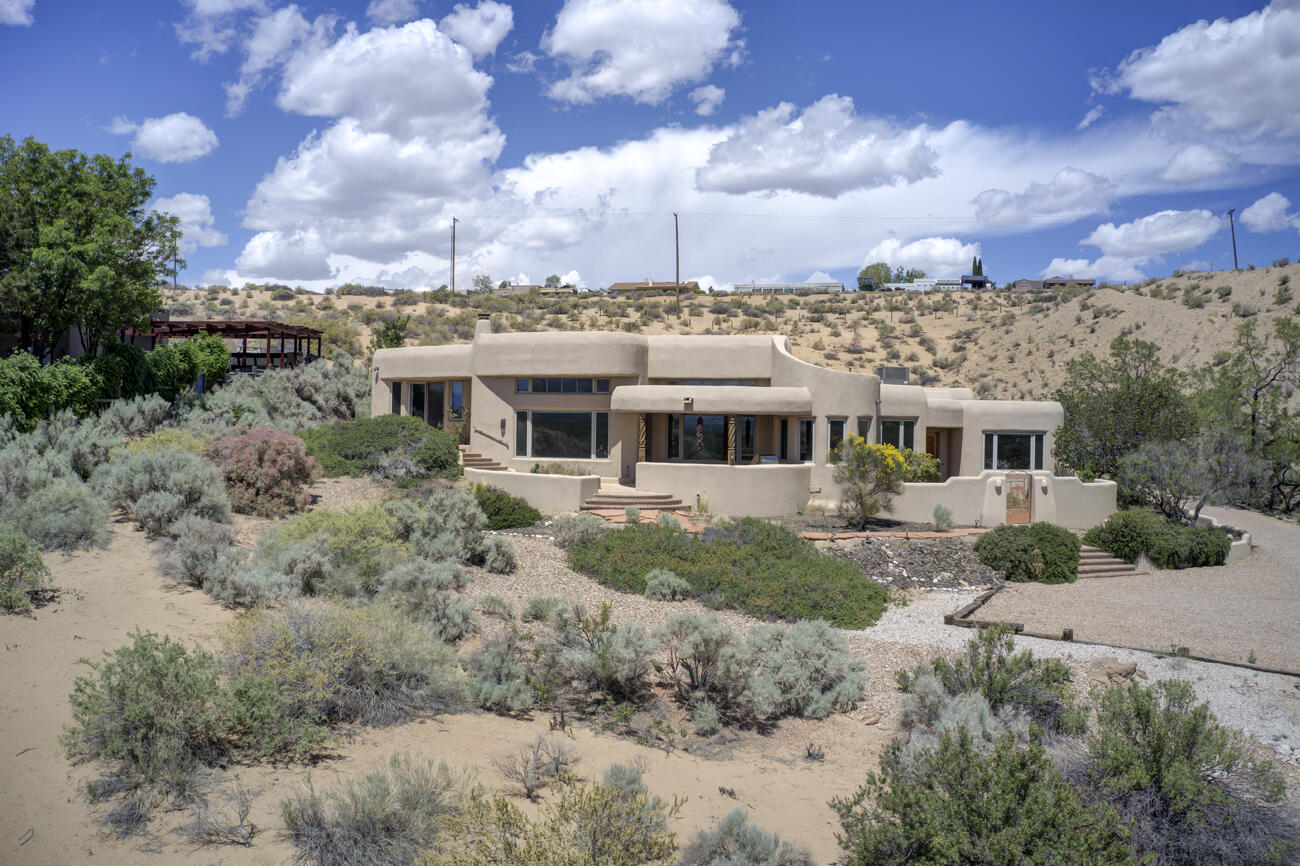 300 Mission Ridge Road