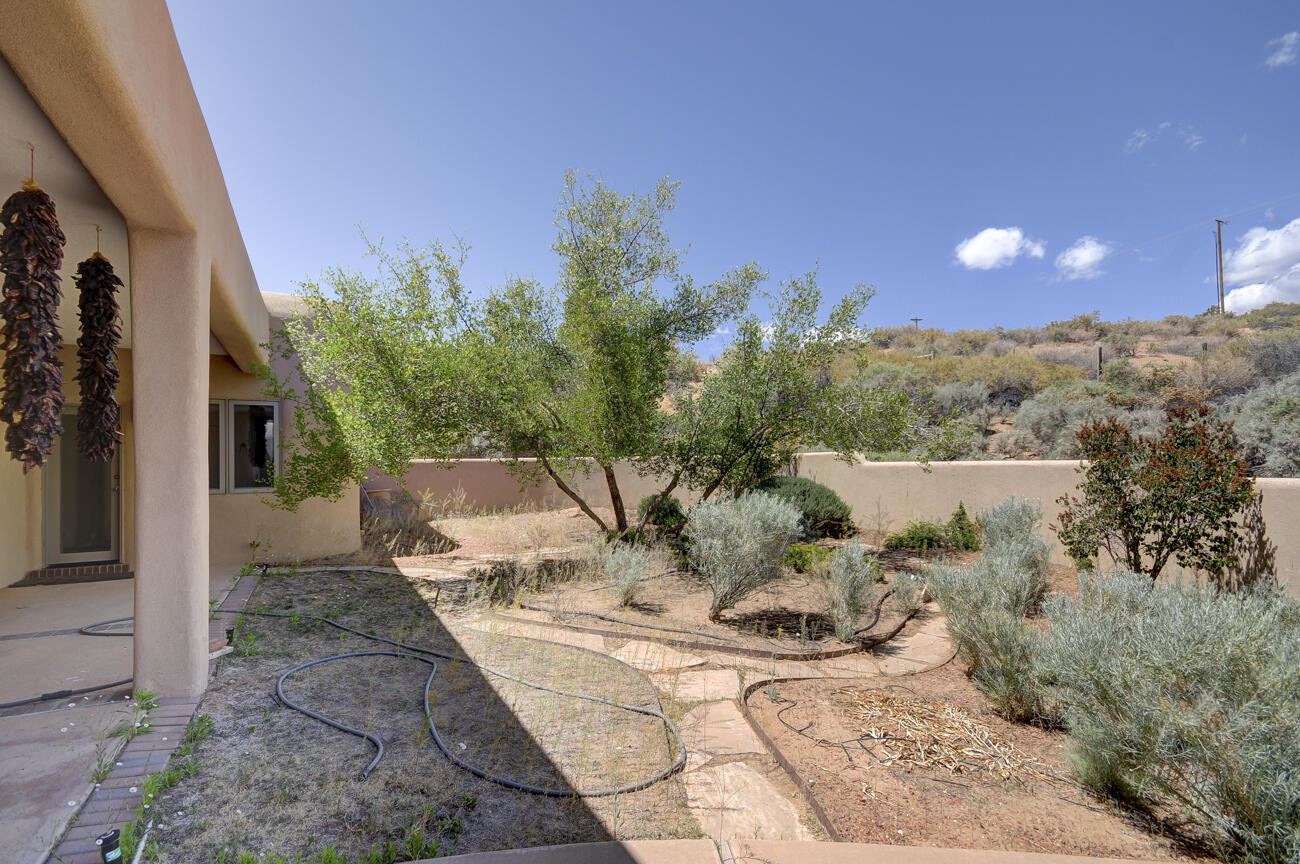 300 Mission Ridge Road