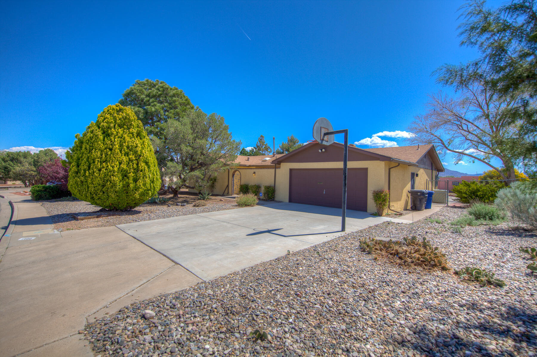 1400 Kentucky Street SE