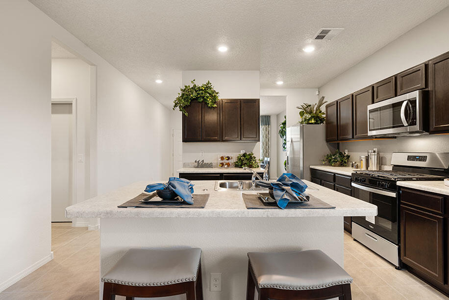 1424 Vista Grande Loop NE