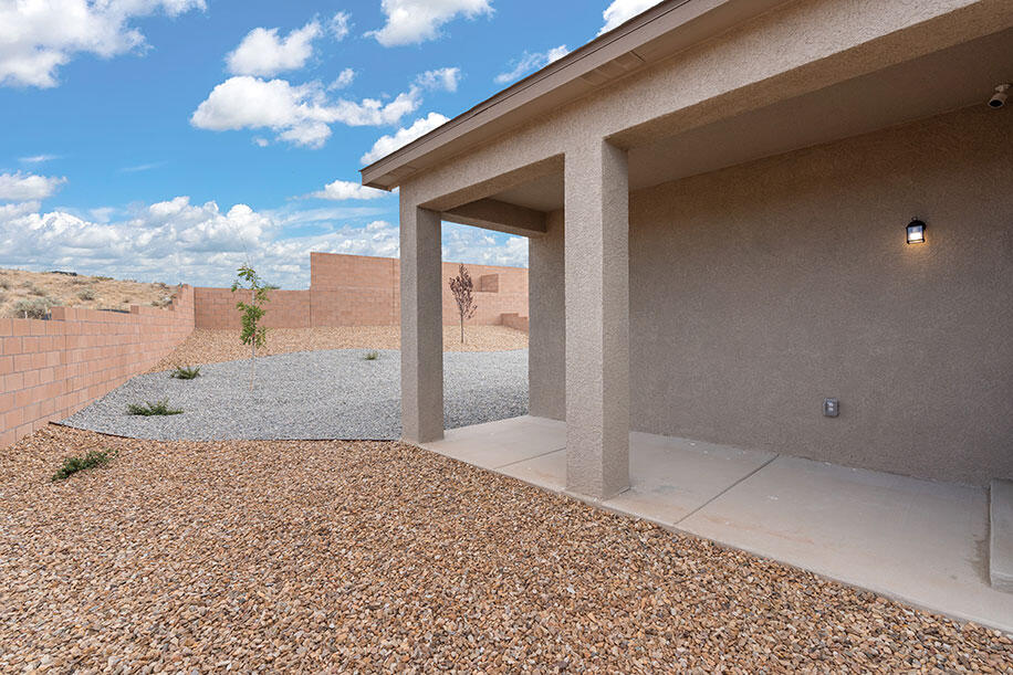 1424 Vista Grande Loop NE