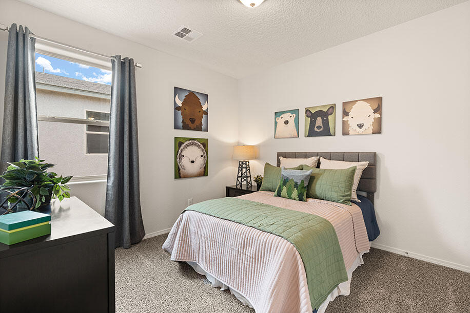 1424 Vista Grande Loop NE