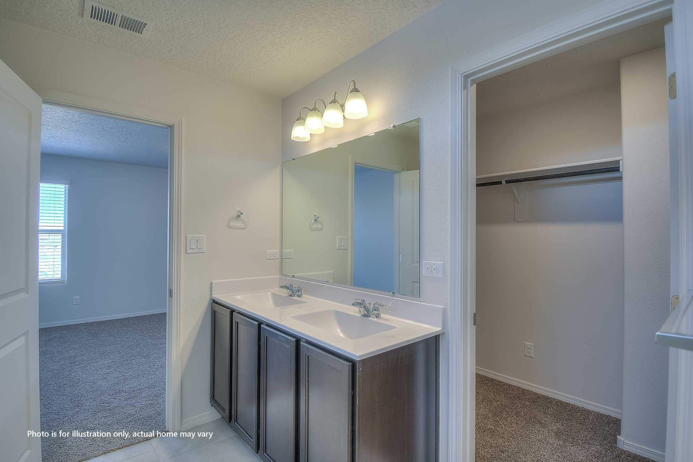 1405 Vista Grande Loop NE