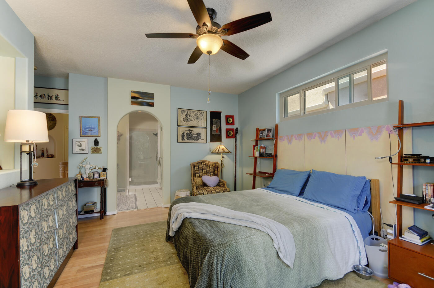 240 Serenity Court SE