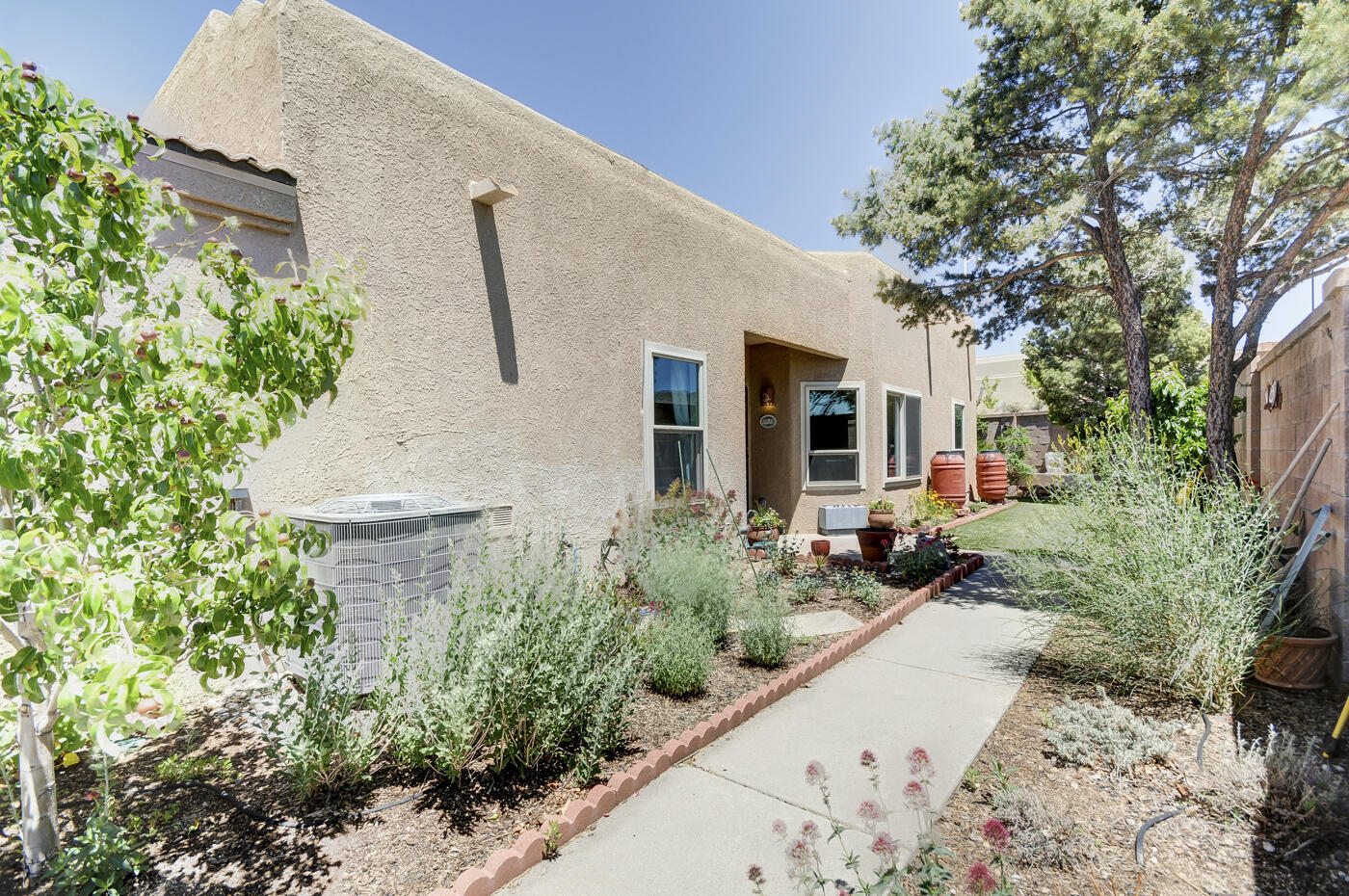 240 Serenity Court SE