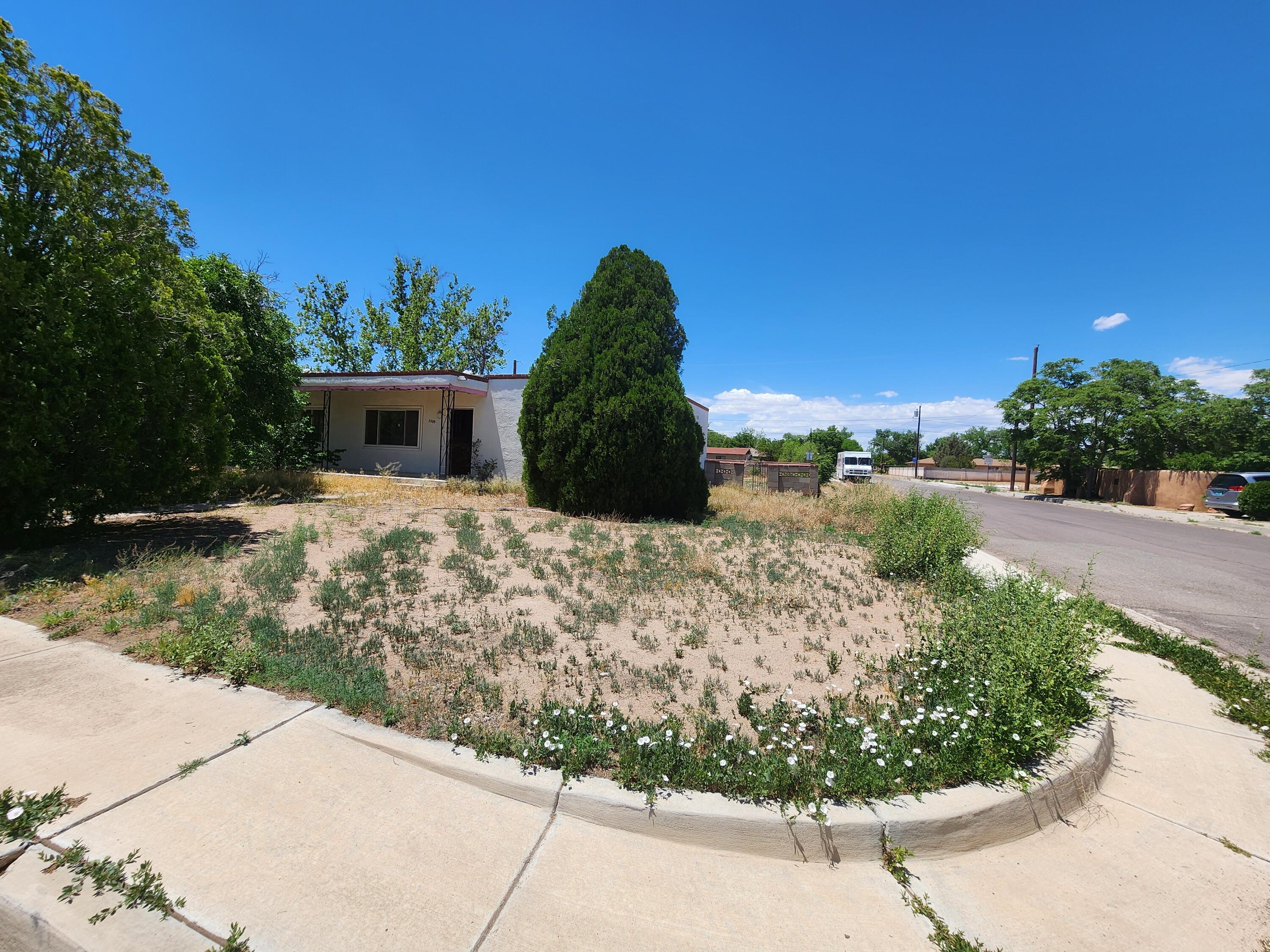 3209 Valley Haven Court NW