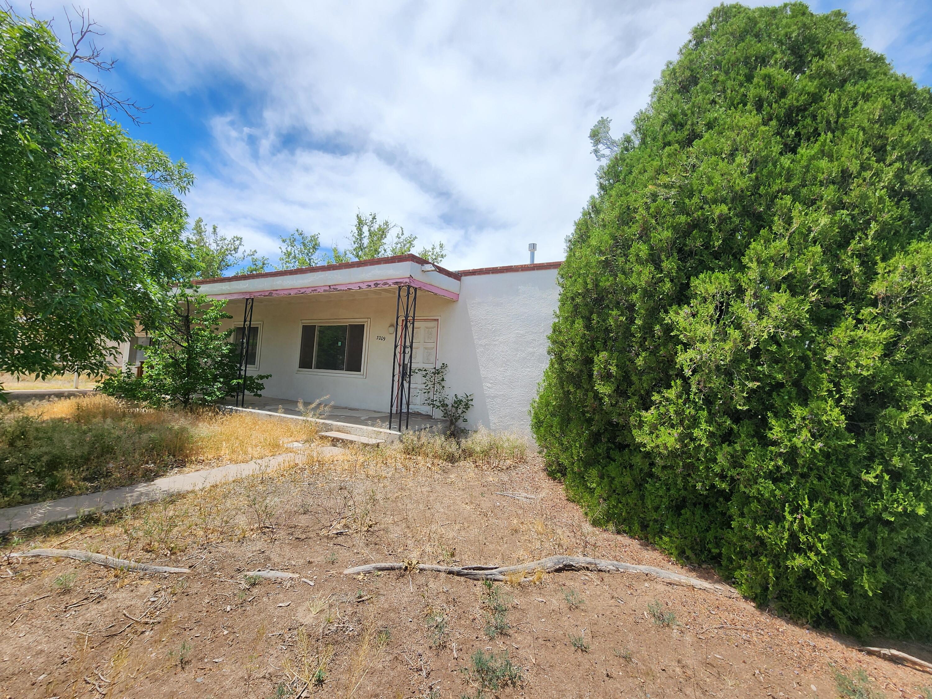 3209 Valley Haven Court NW