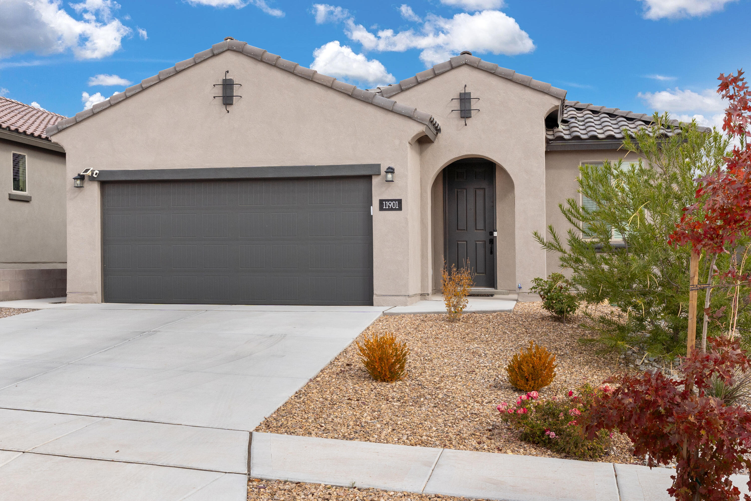 11901 Echo Valley Lane NW