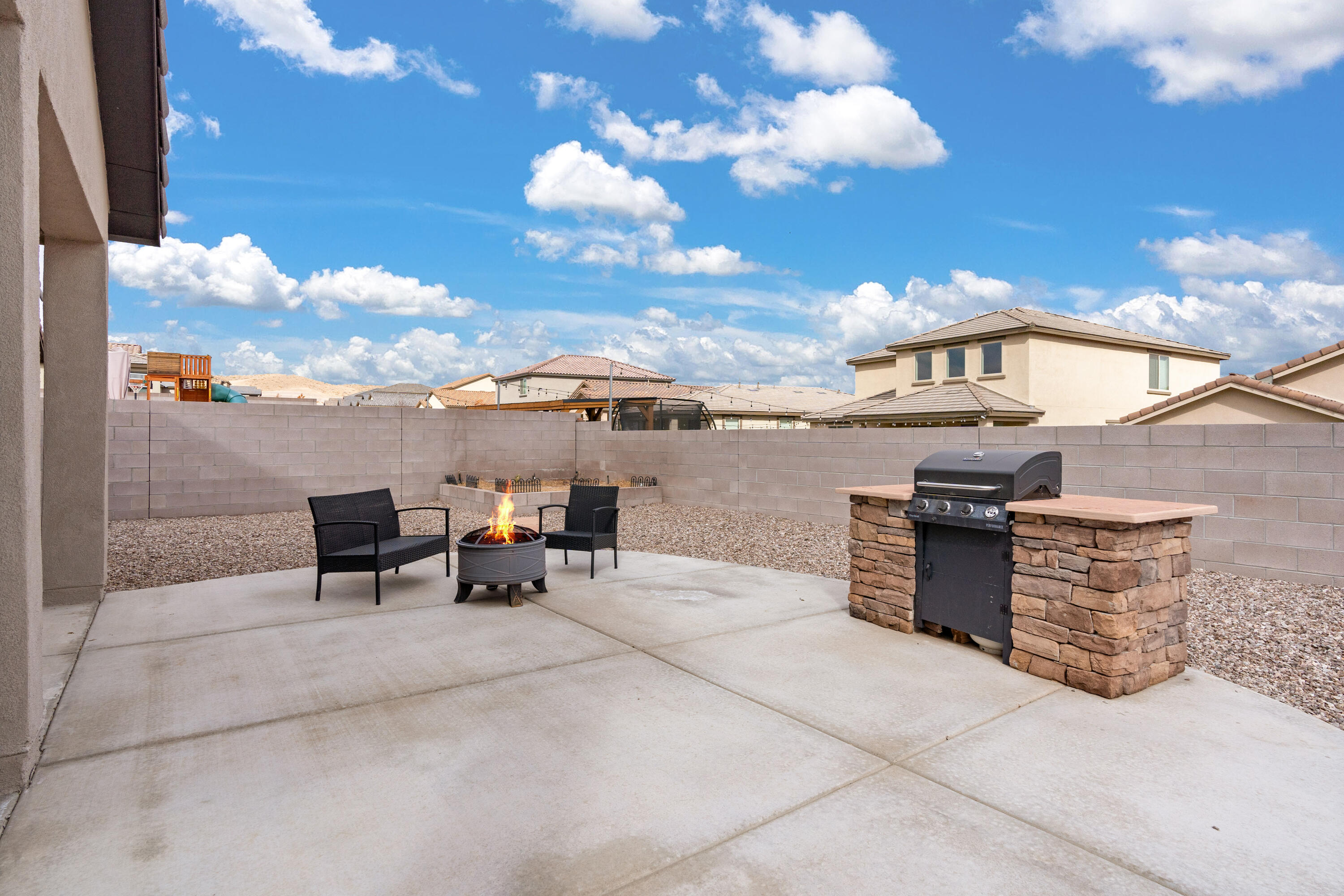 11901 Echo Valley Lane NW