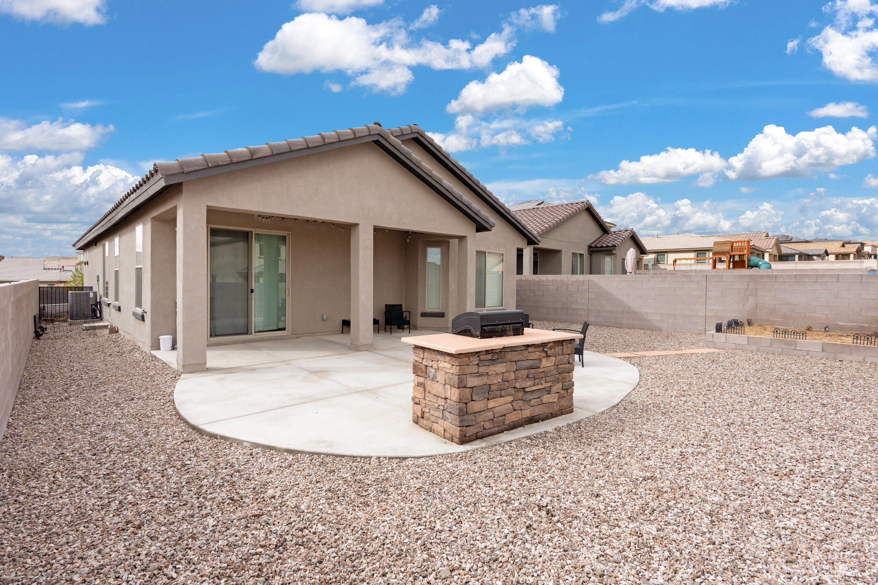 11901 Echo Valley Lane NW