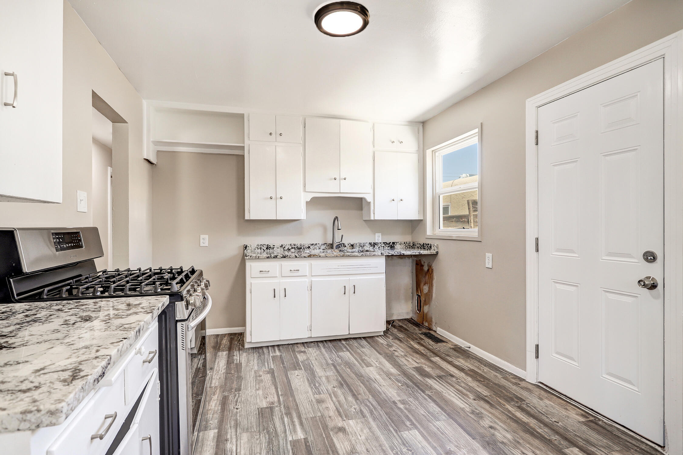 1025 Indiana Street SE