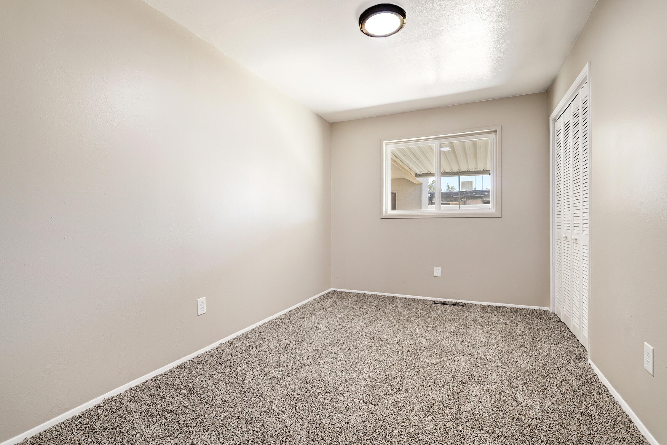 1025 Indiana Street SE