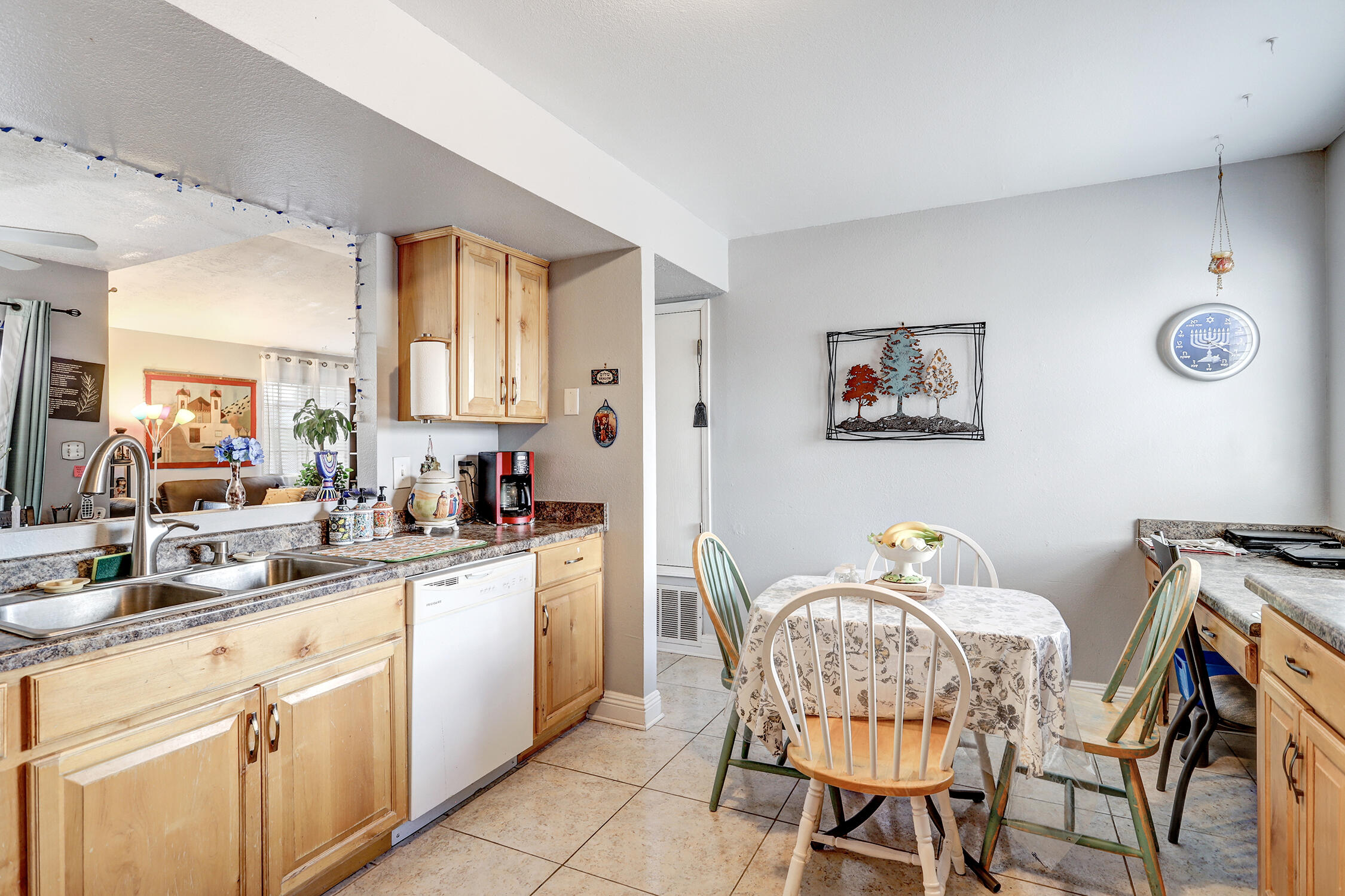 195 Timor Road SE