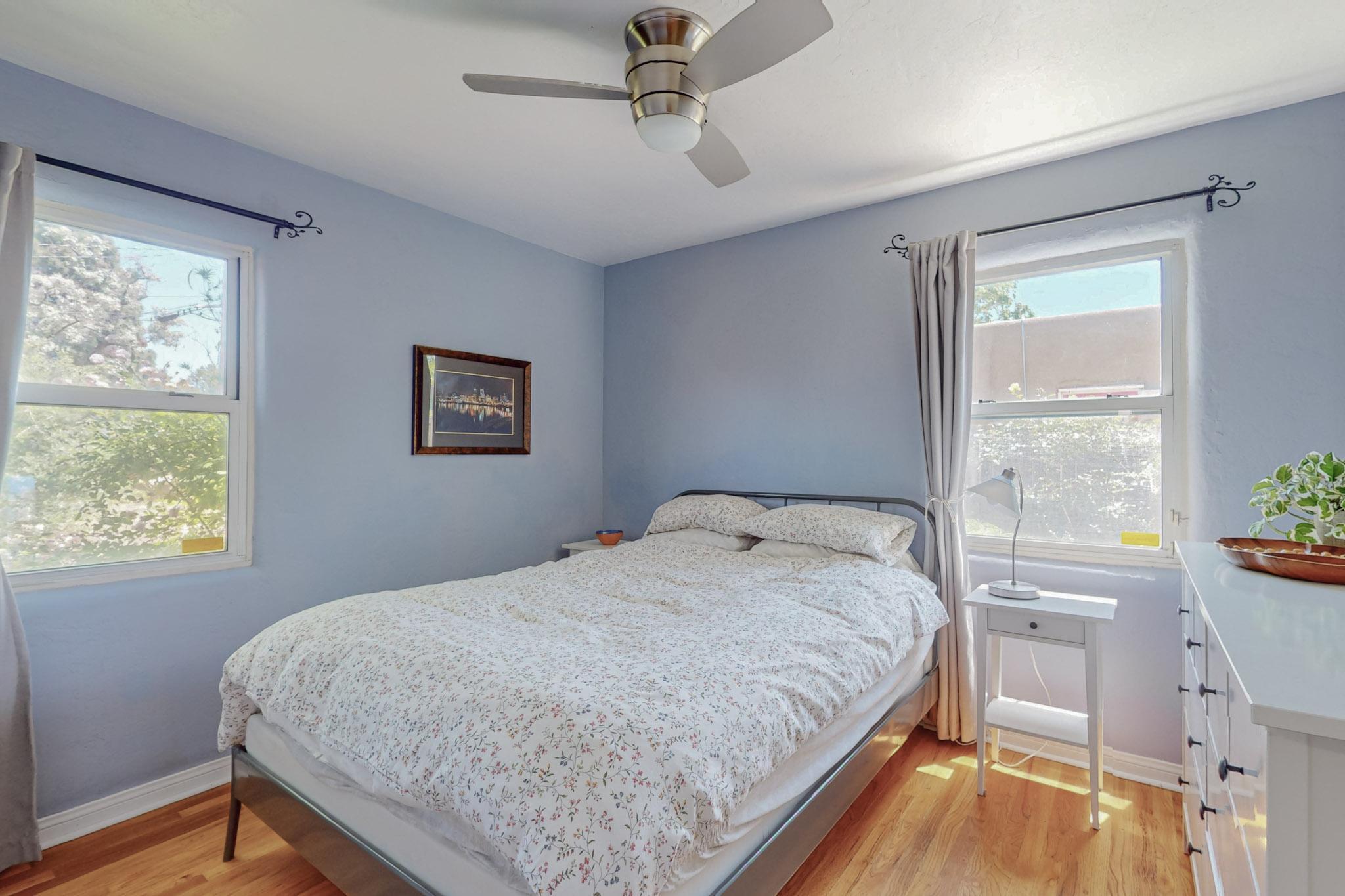 606 Quincy Street SE