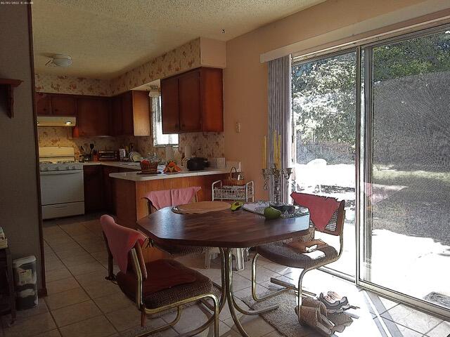 601 Gral Trevino Drive SE