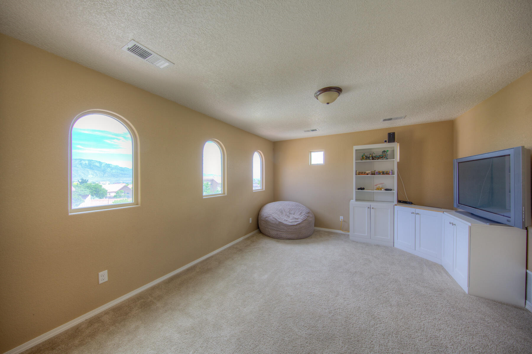 1007 Blue Sage Road NE