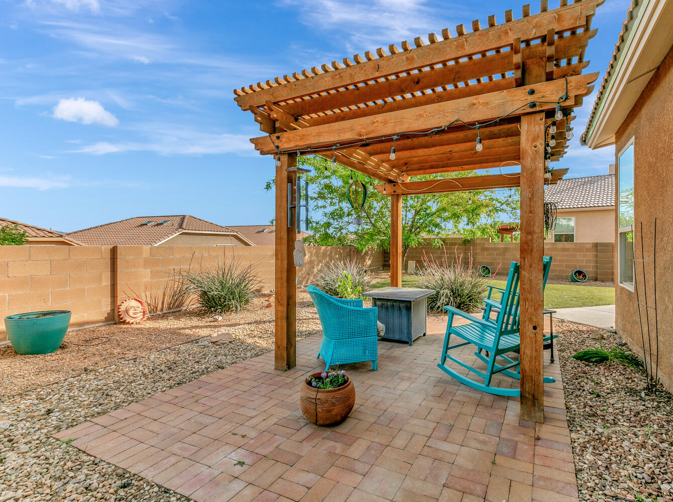 730 Vista Patron Drive