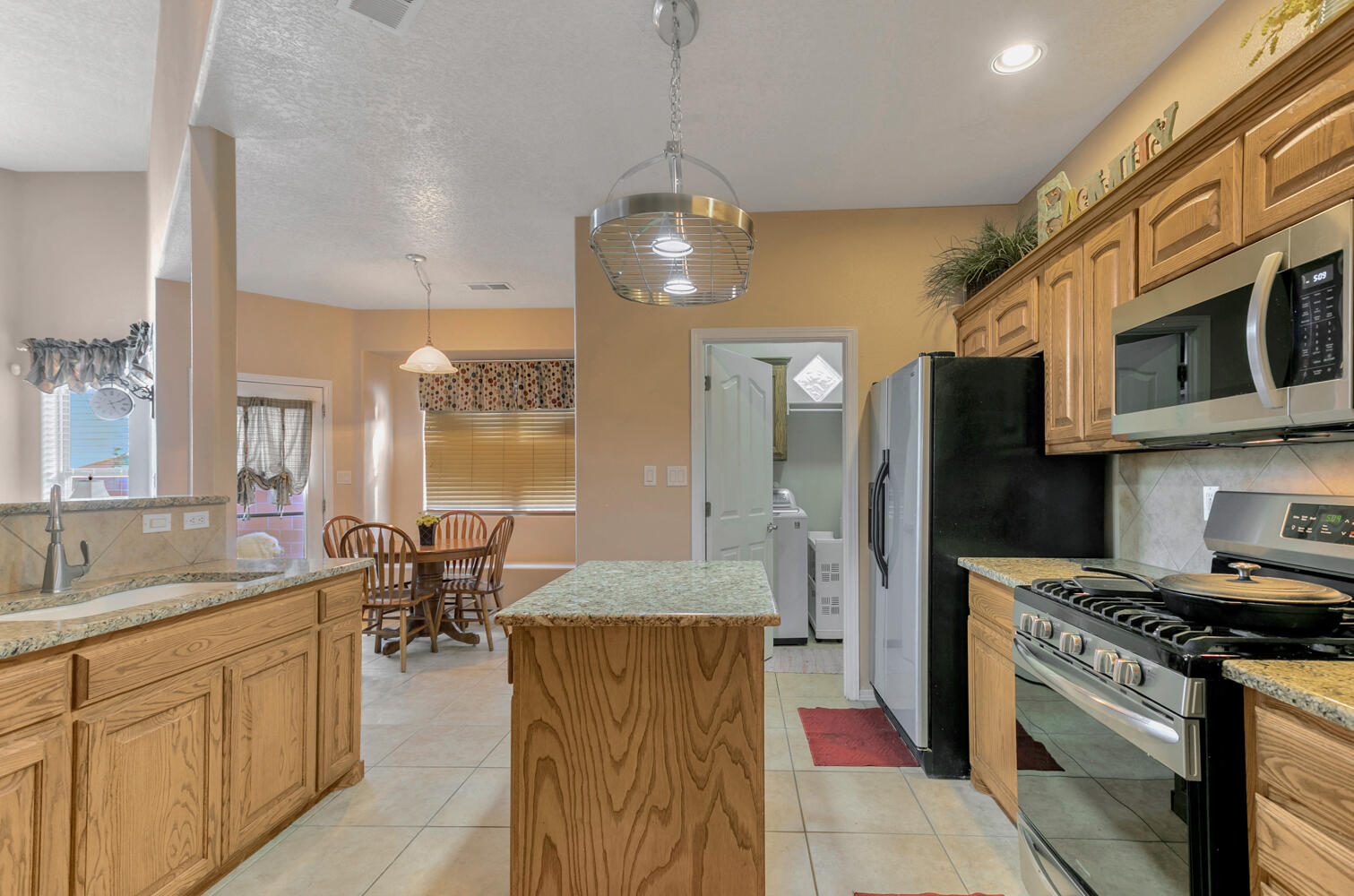 730 Vista Patron Drive